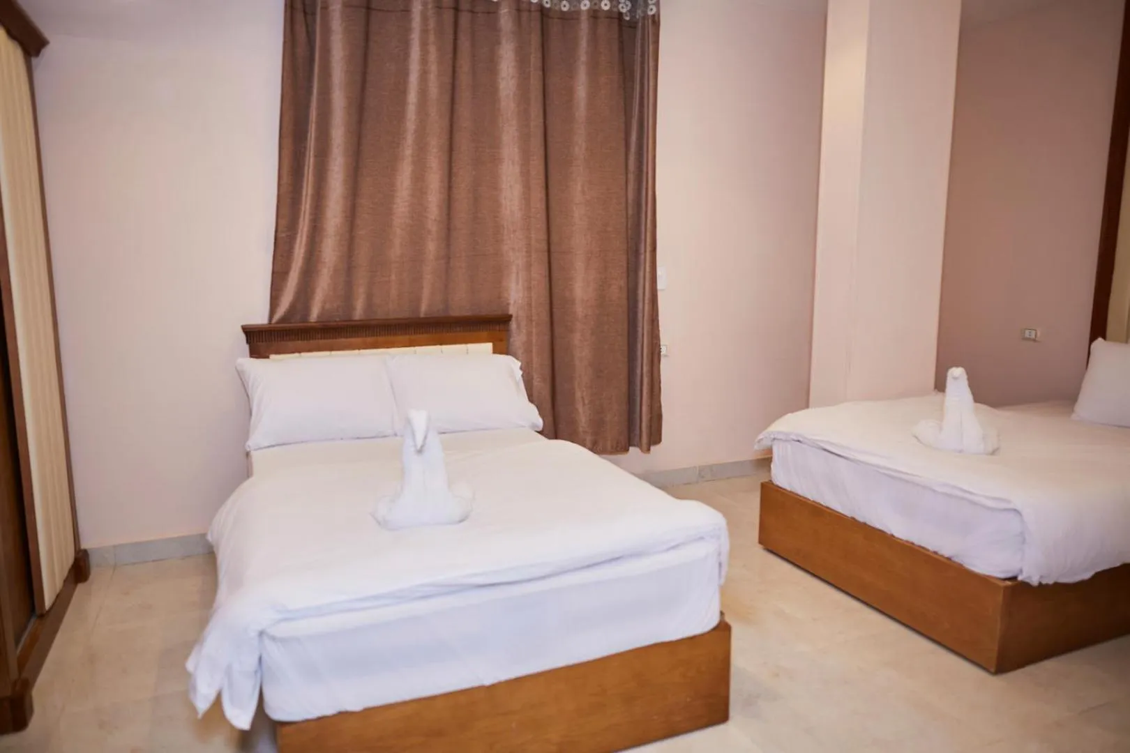 Photo of the whole room, Bed in Grand Pyramid View Hotel