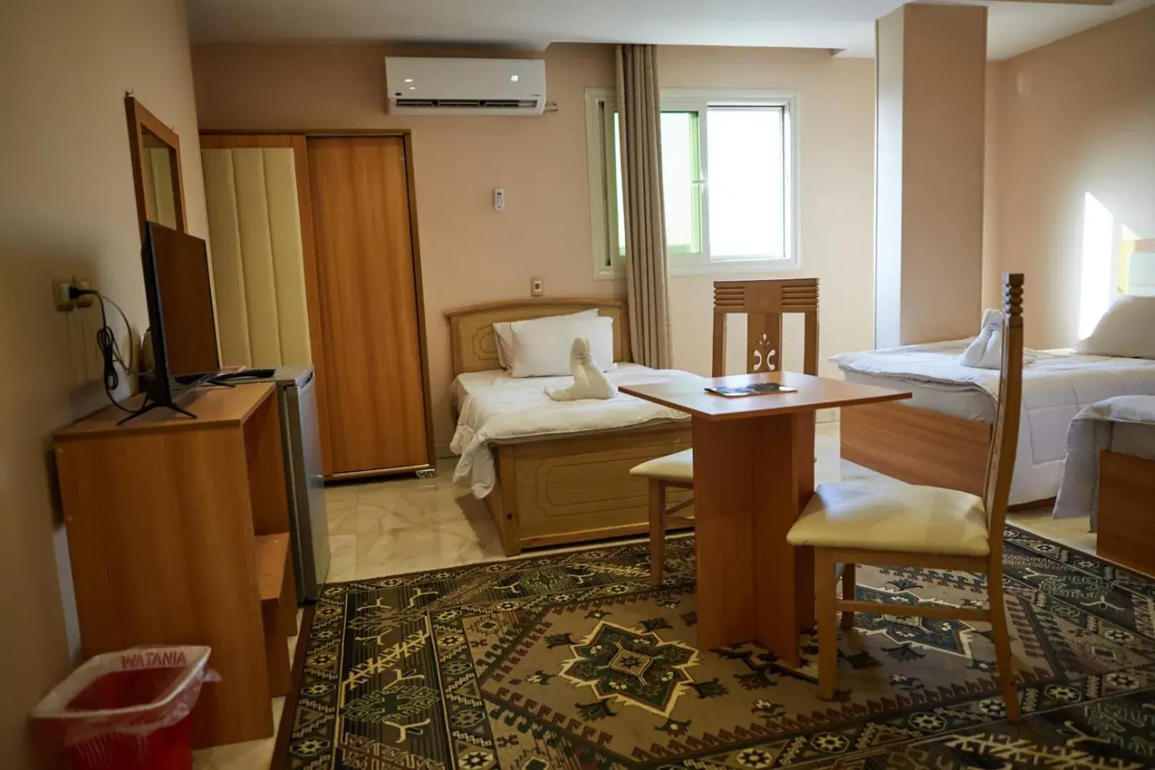 Family Room with City View in Grand Pyramid View Hotel Family Room with City View in Grand Pyramid View Hotel