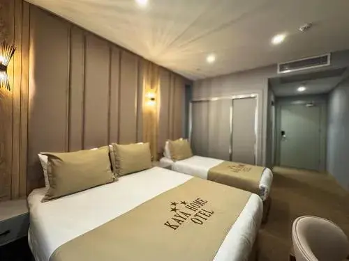 Superior Triple Room in Kaya Home Otel Superior Triple Room in Kaya Home Otel
