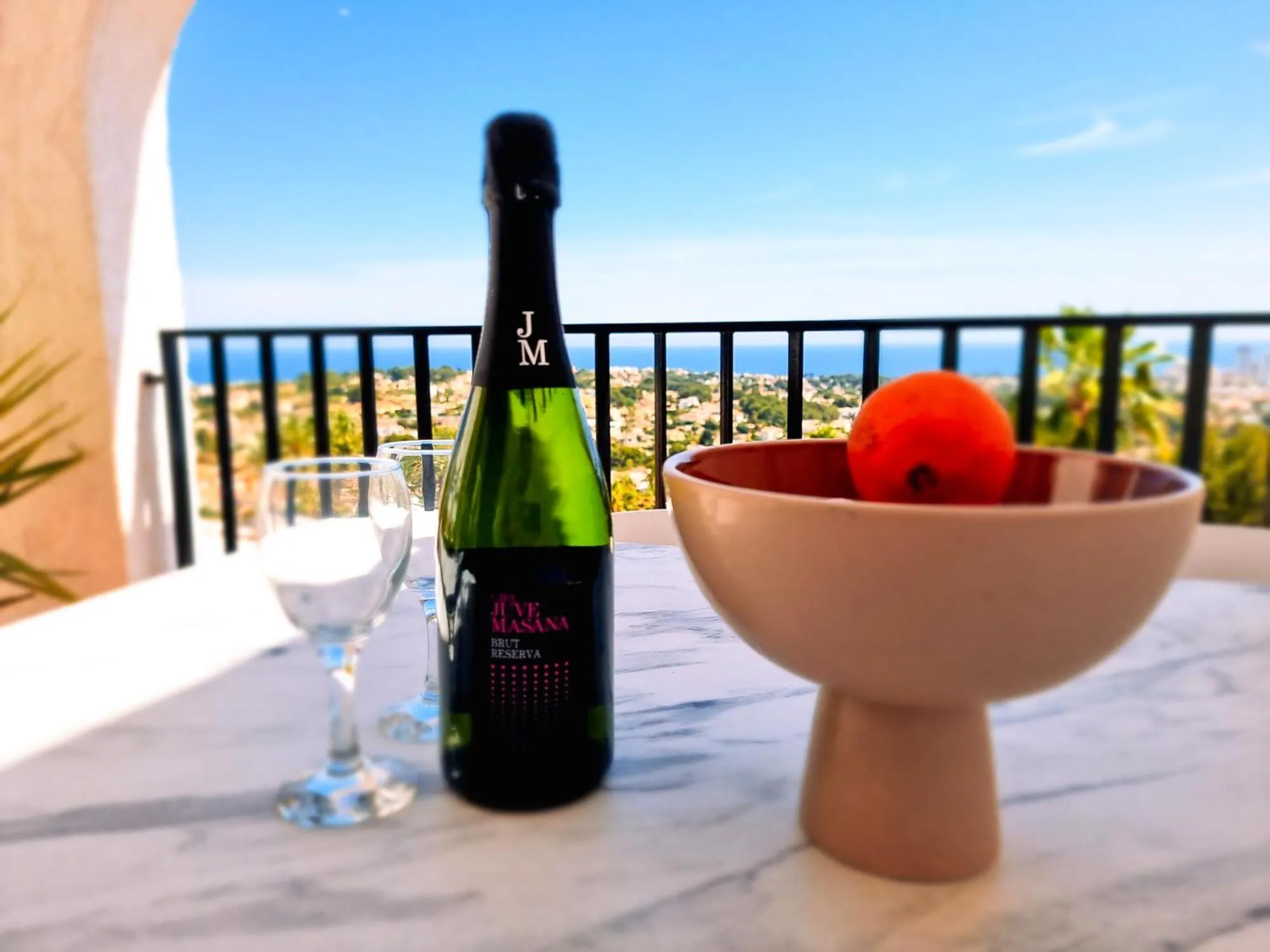 Day in THE VIEW: sea, mountain, terrace, swimming pool