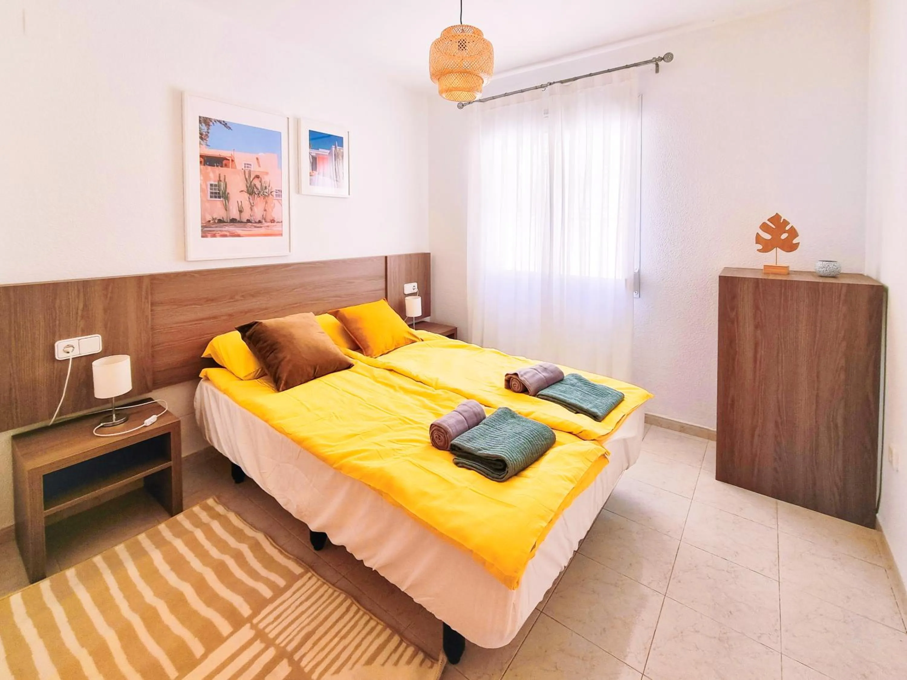 Bed in THE VIEW: sea, mountain, terrace, swimming pool