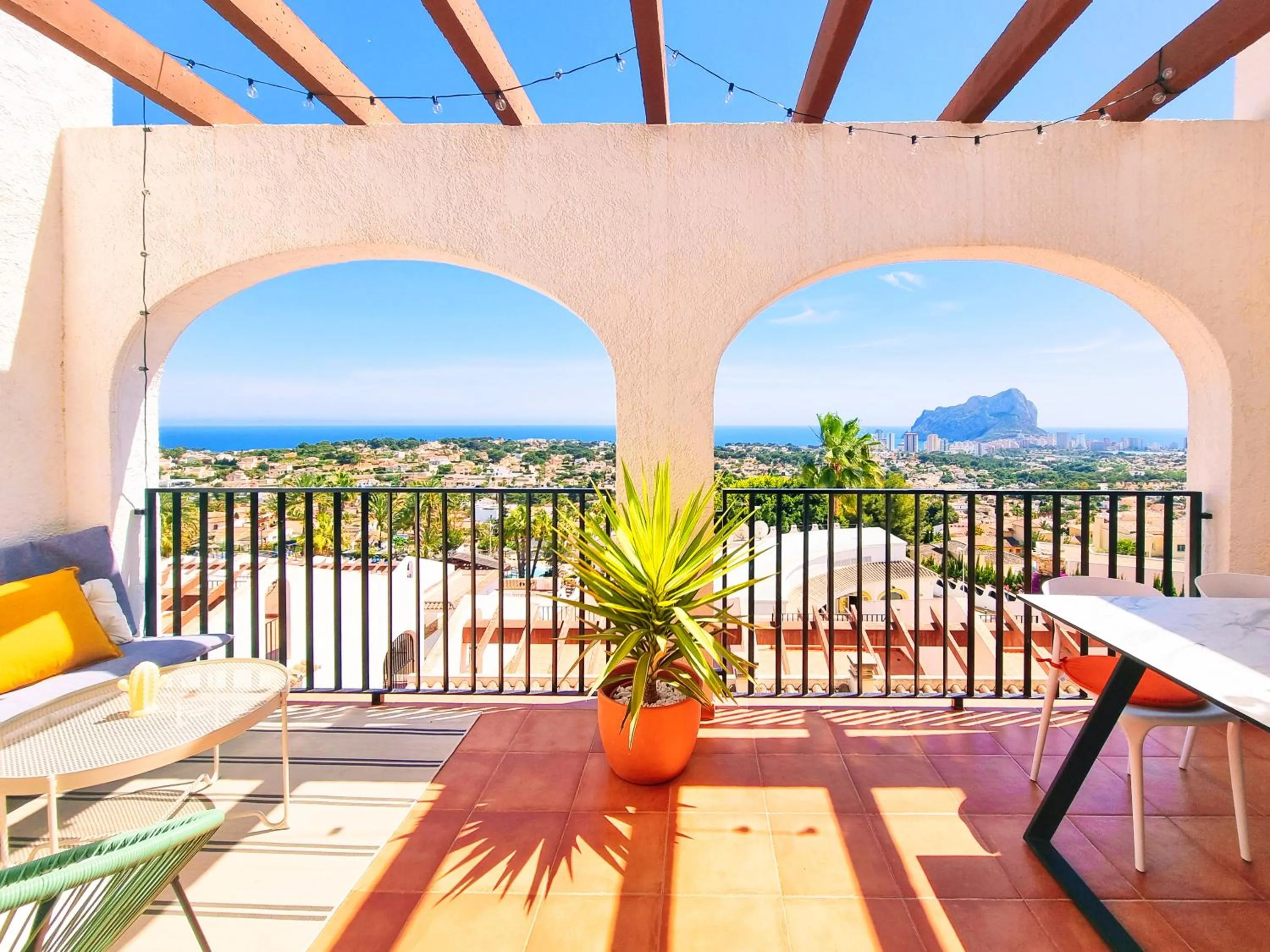 Day in THE VIEW: sea, mountain, terrace, swimming pool
