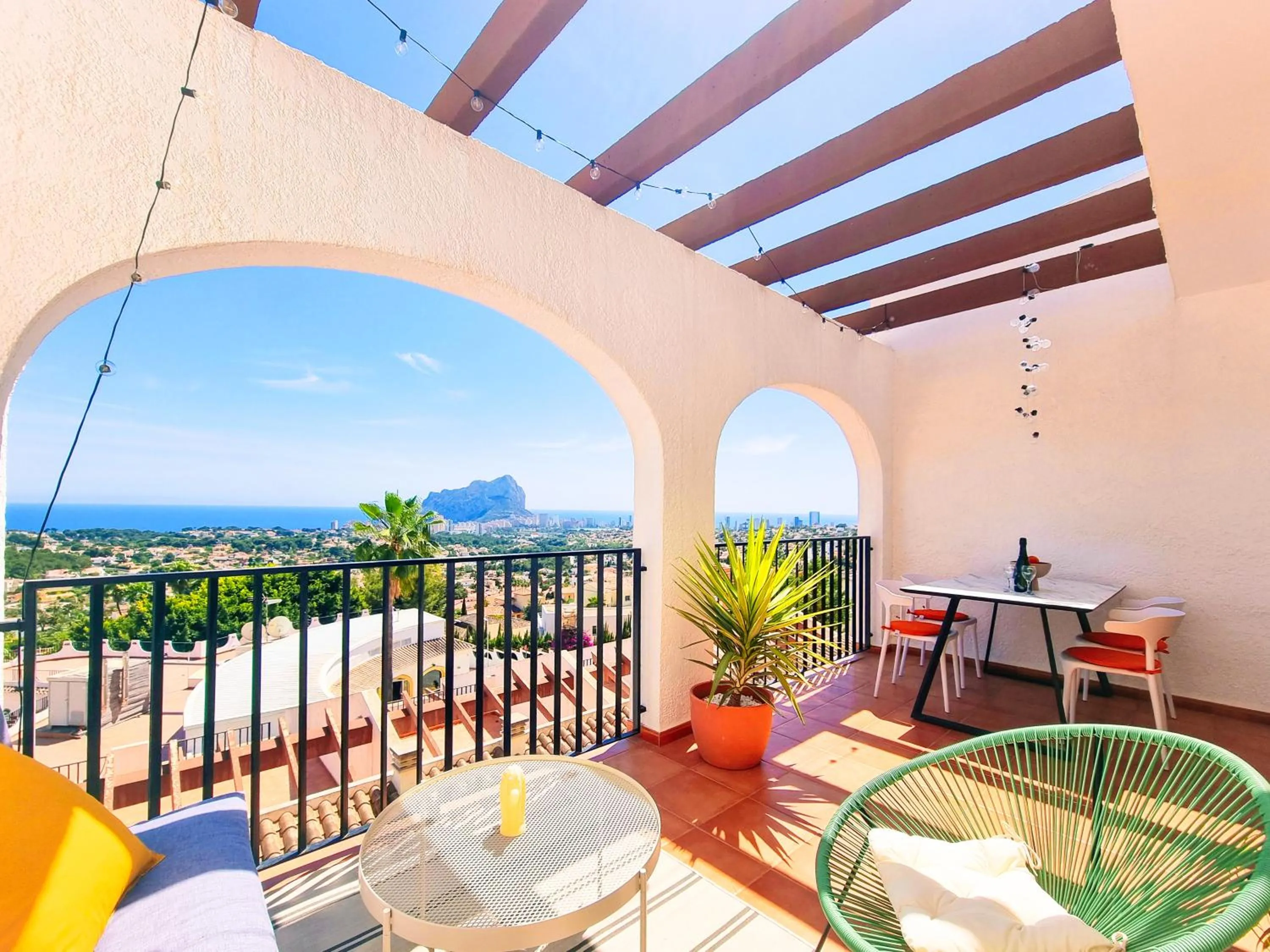 Day in THE VIEW: sea, mountain, terrace, swimming pool