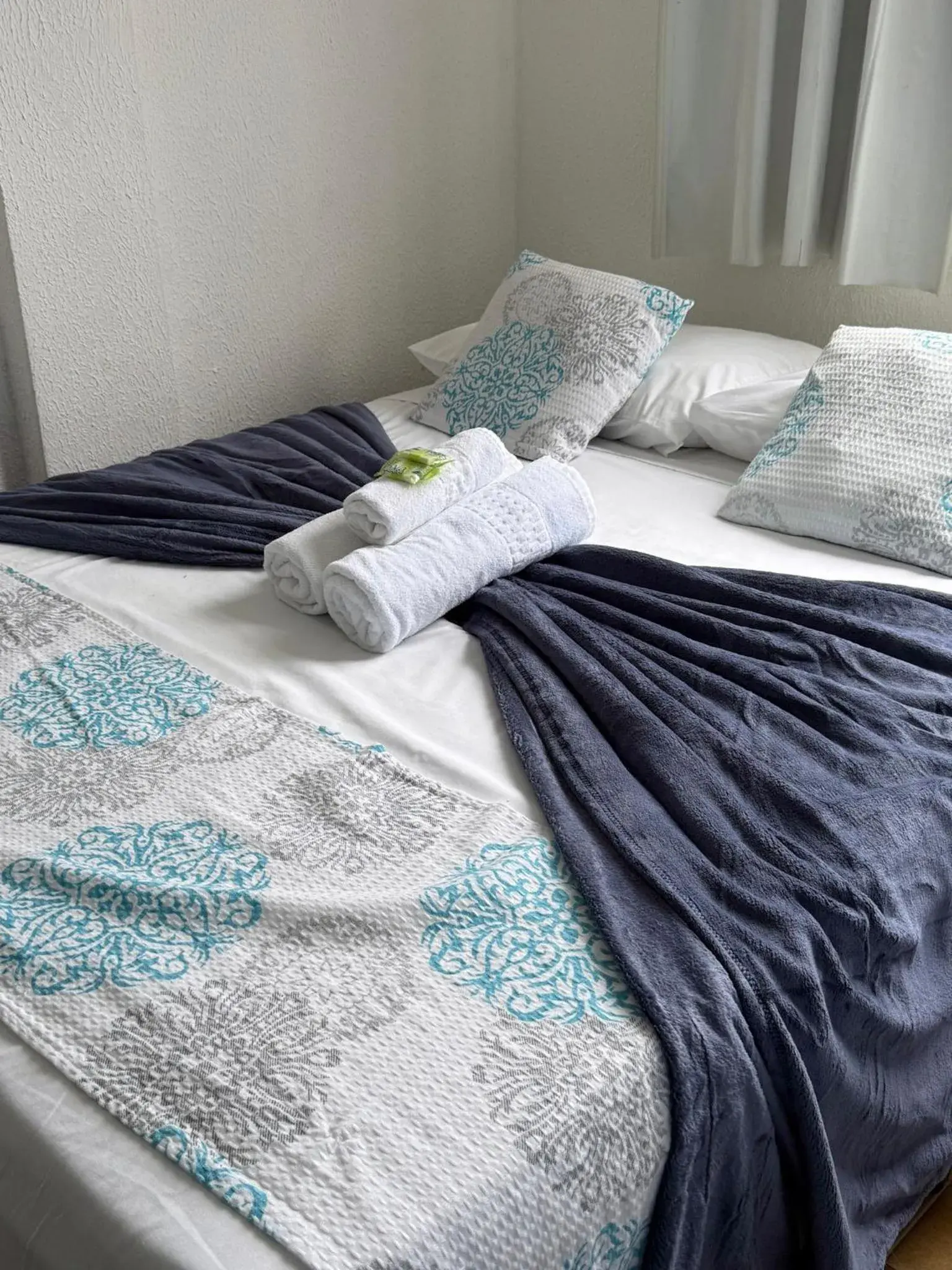 Triple Room with Private Bathroom - single occupancy in Pousada Lisamar Triple Room with Private Bathroom - single occupancy in Pousada Lisamar