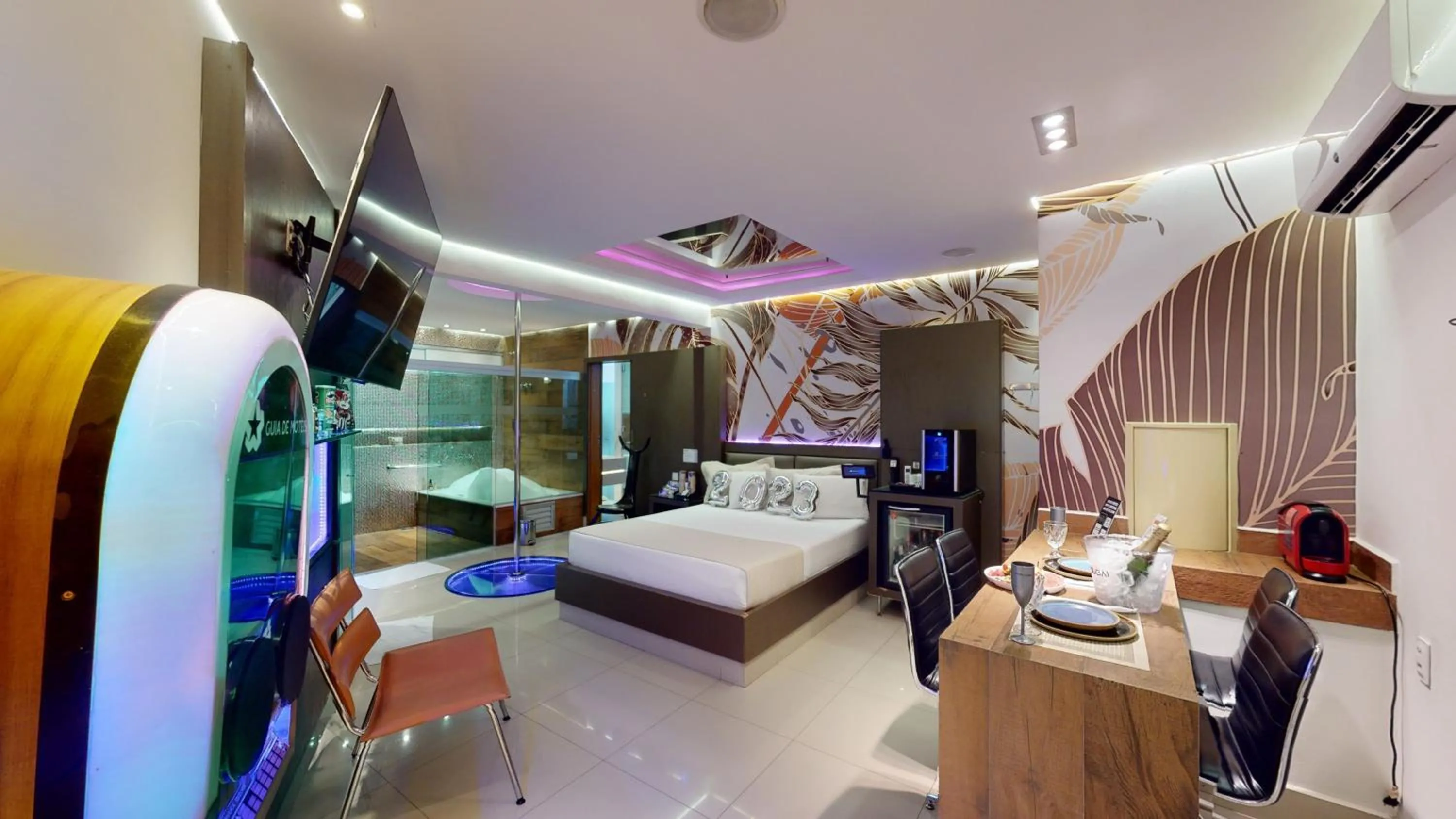 Bed in Motel DUBAI BH