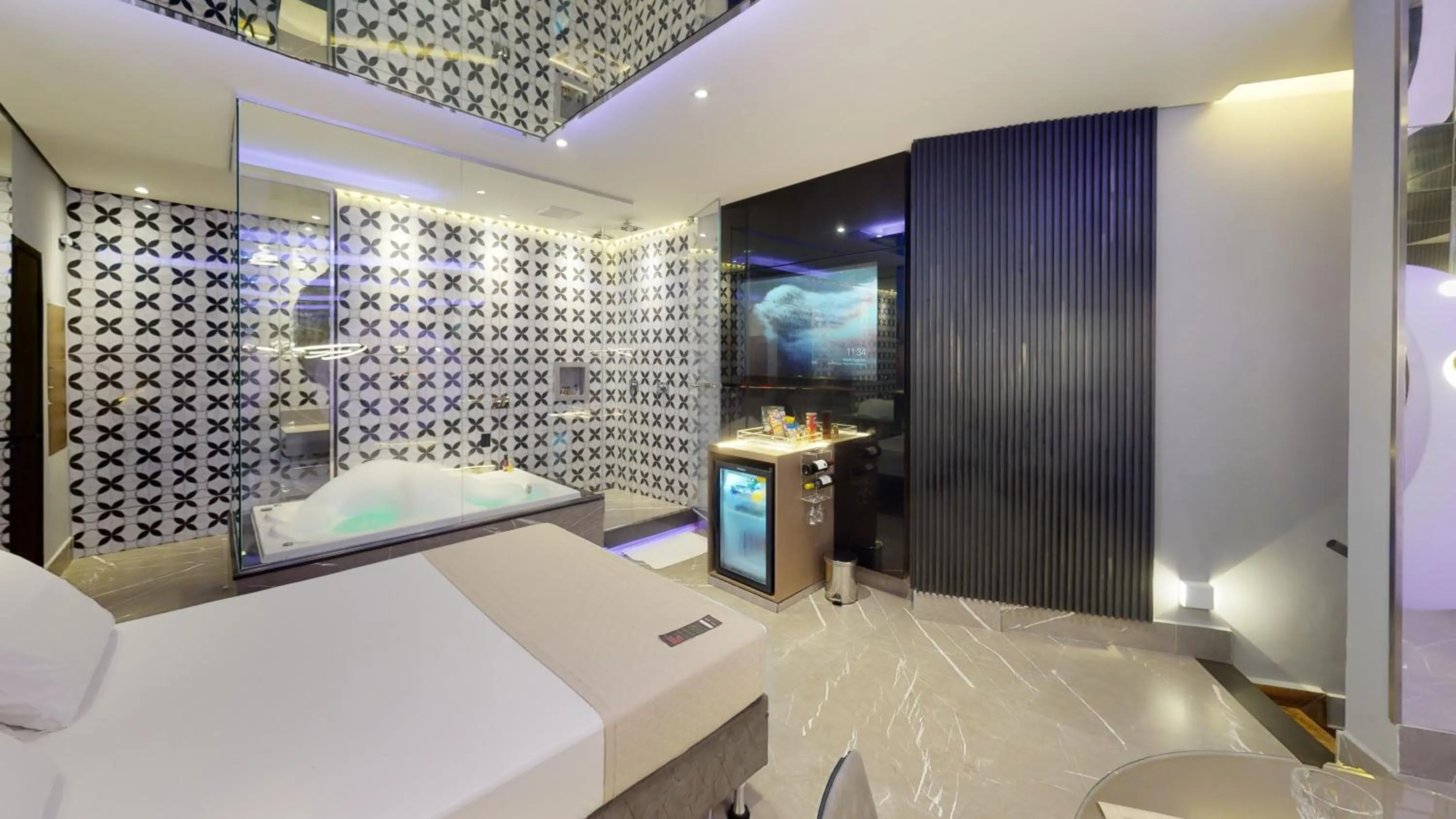 Bed in Motel DUBAI BH
