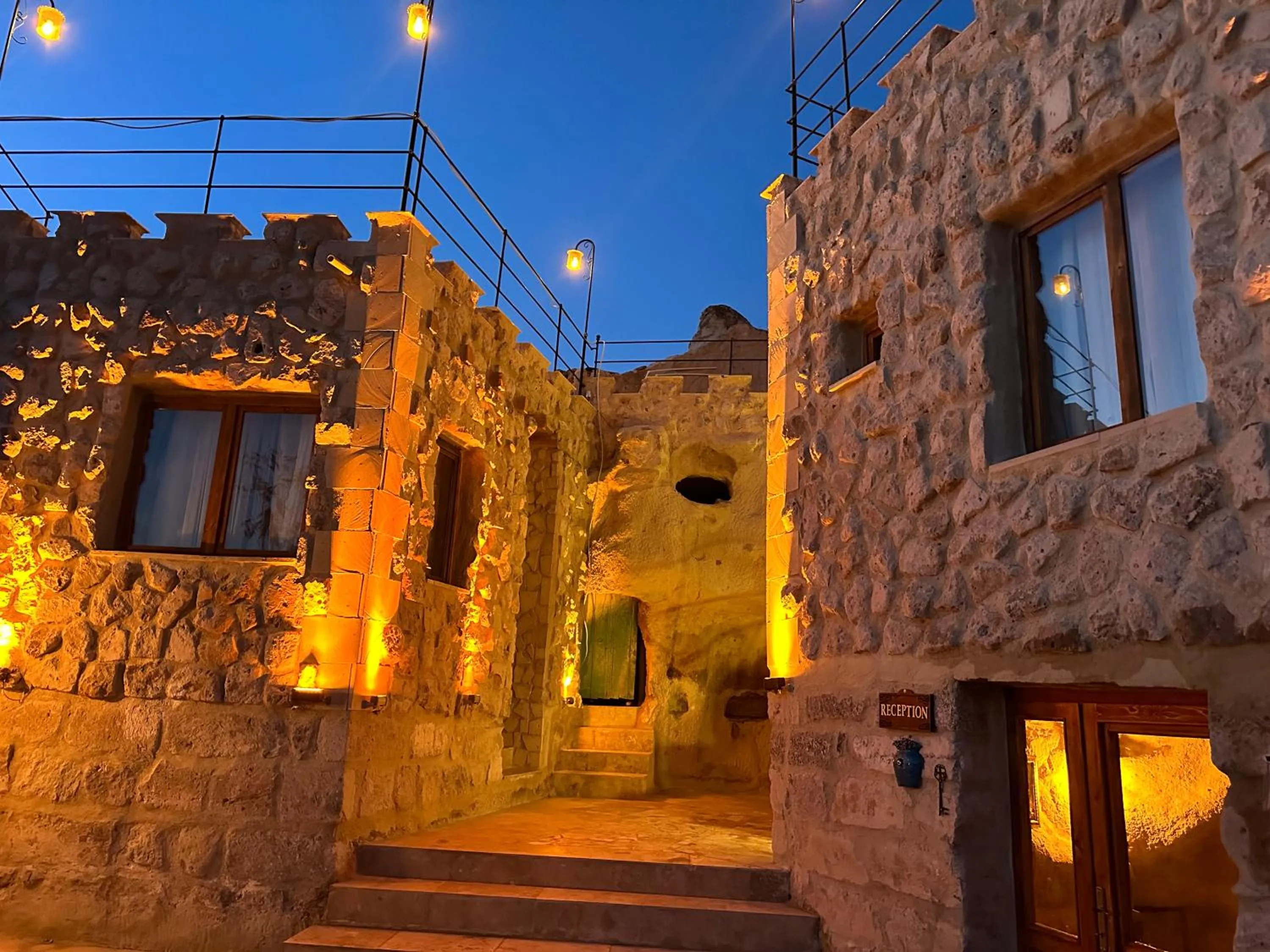 Property building in Kale House Nar