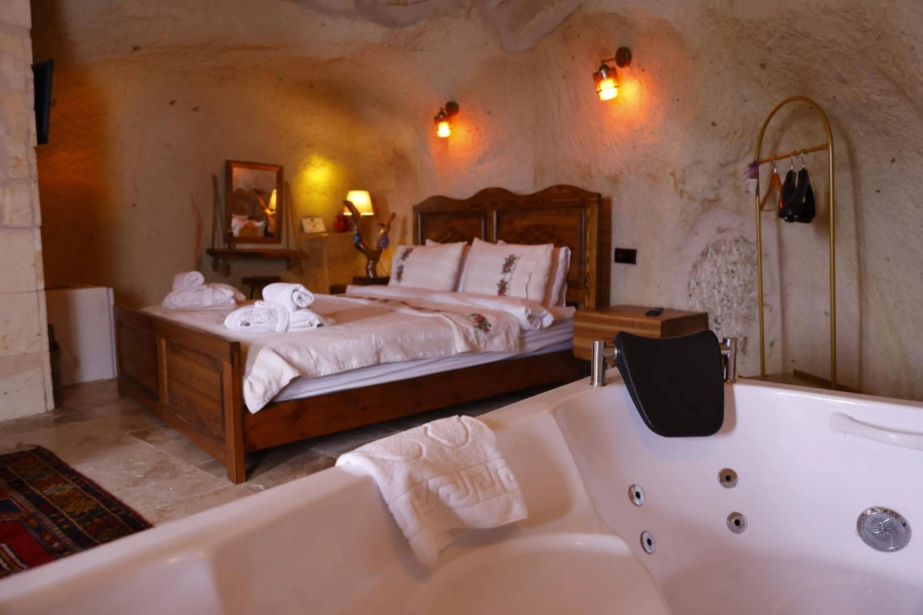 Photo of the whole room, Bed in Kale House Nar