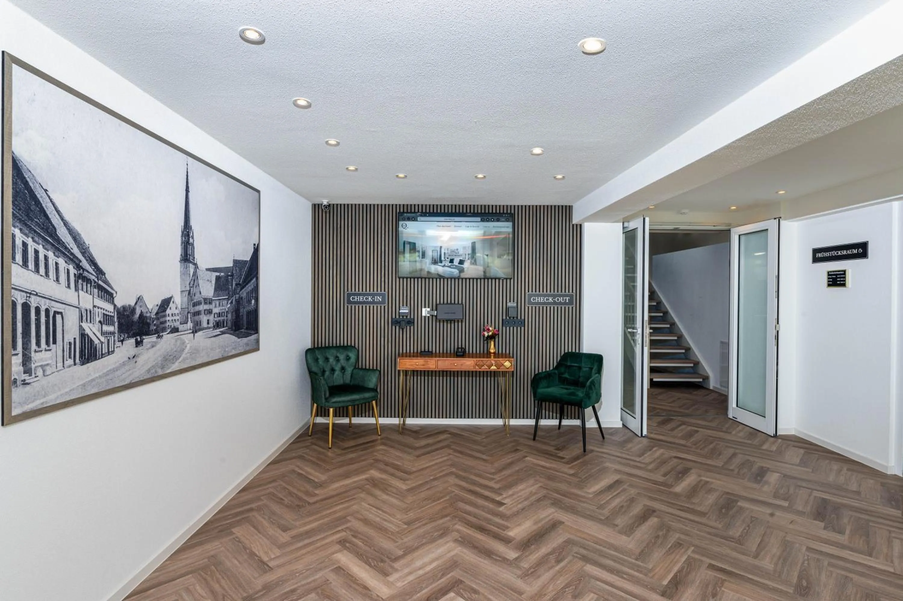 Lobby or reception in Hotel Das Q Spaichingen