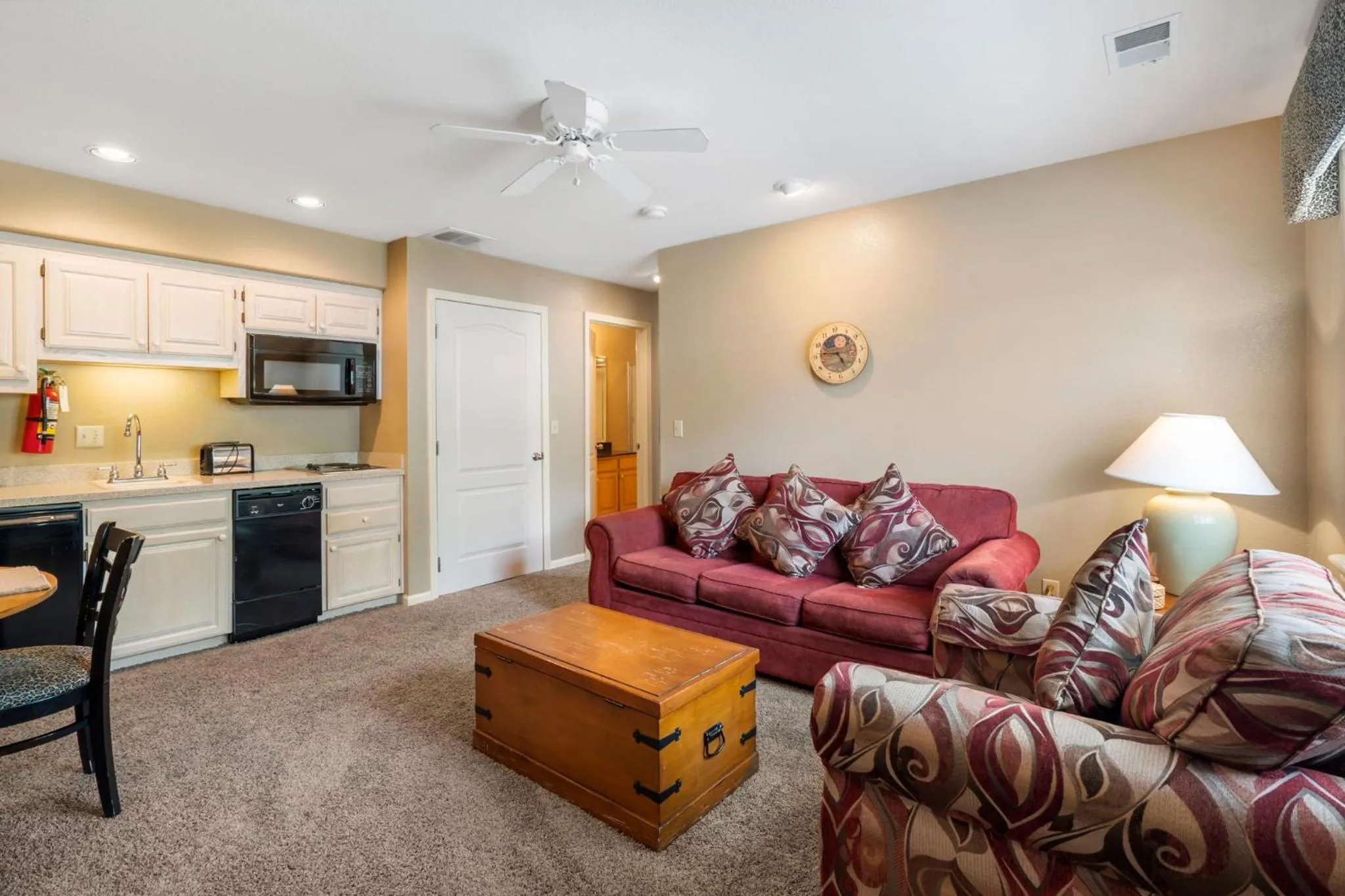 Kitchen or kitchenette in StoneBridge Village Resort