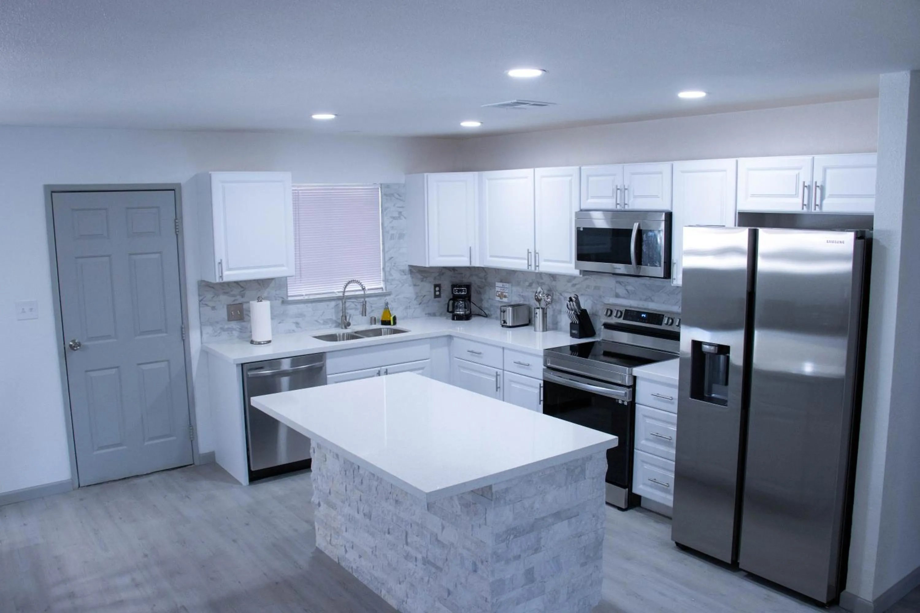 Kitchen or kitchenette in House in Las Vegas
