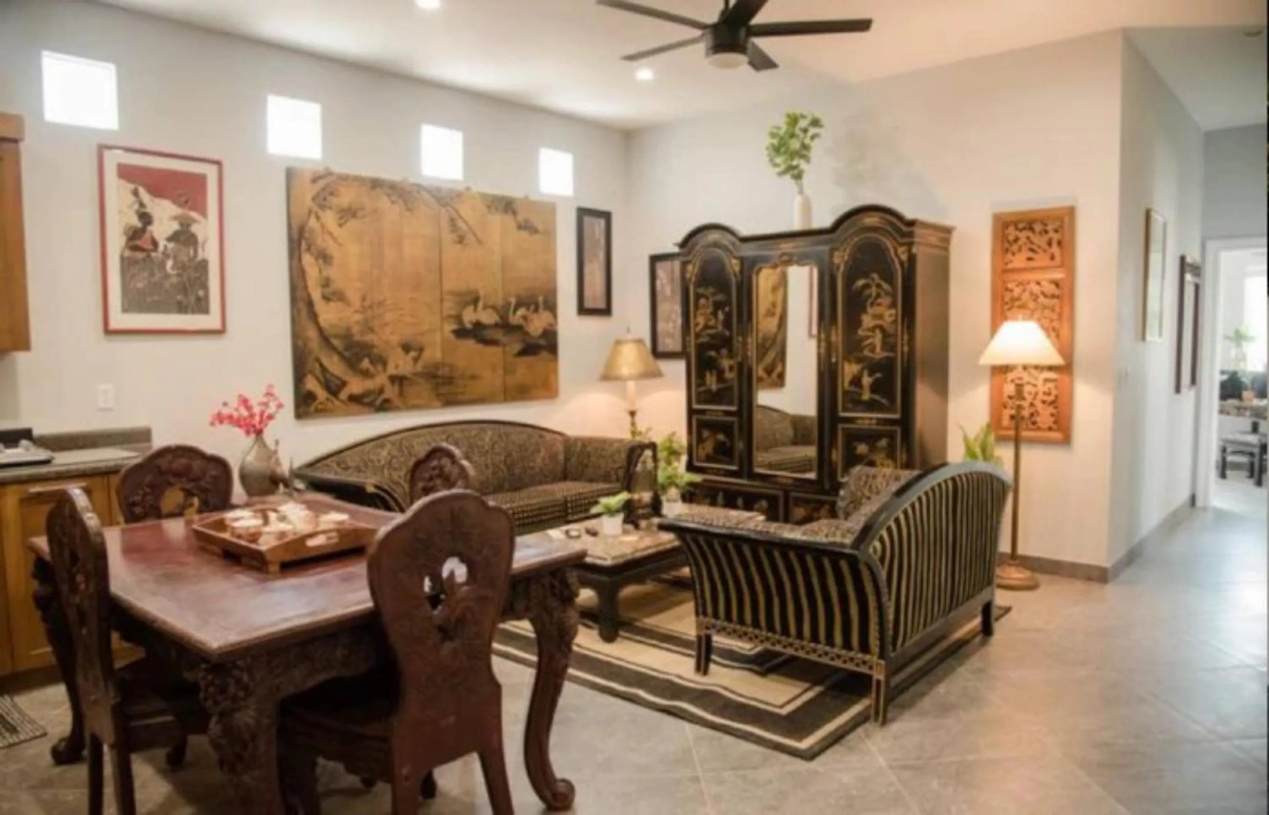 Seating area in Capitan Boutique Resort