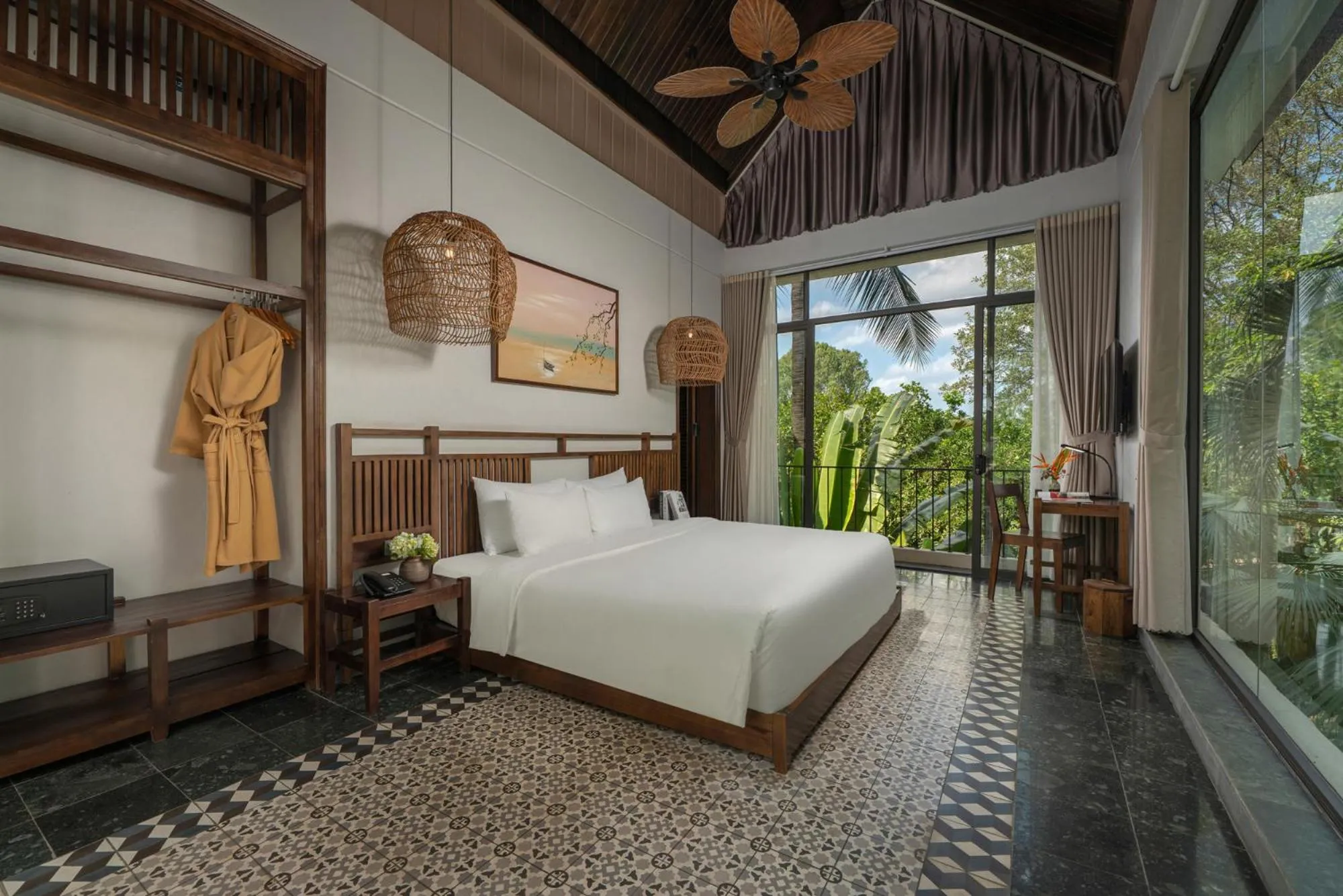 Bed in Coco Island Resort Ninh Binh