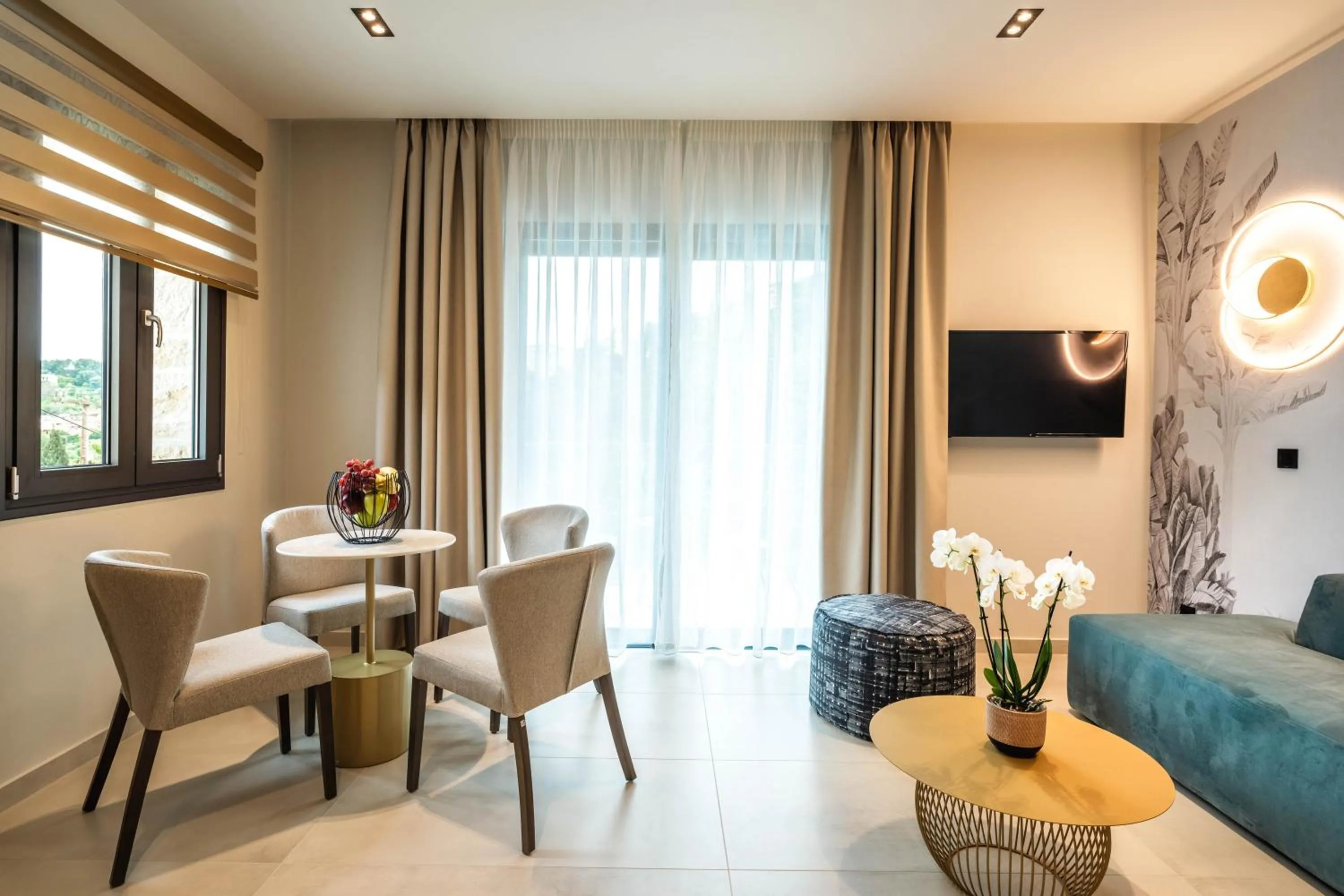 TV and multimedia in Hara Suites
