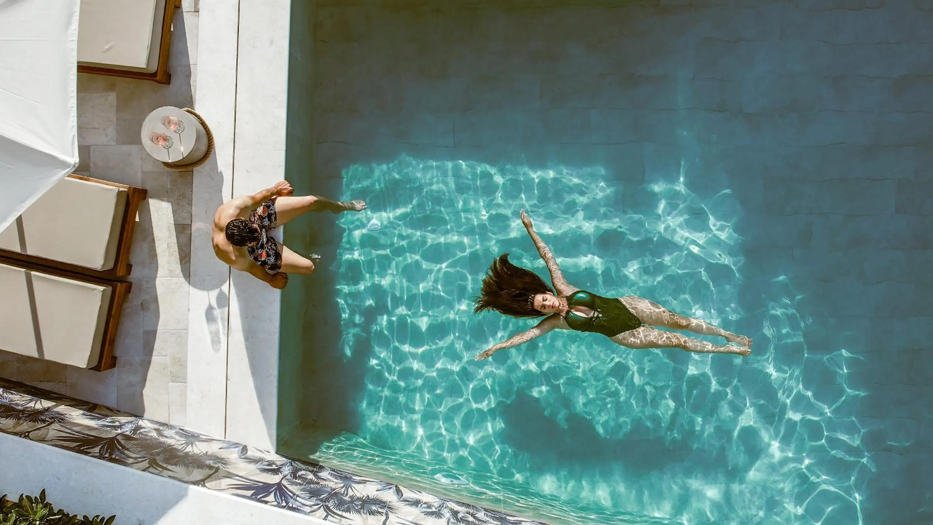 Swimming pool in Hara Suites