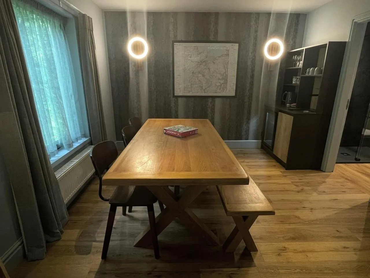 Coffee/tea facilities in The Waterloo Hotel