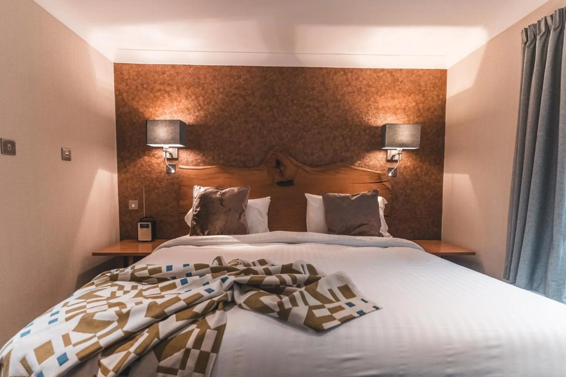 Bed in The Waterloo Hotel