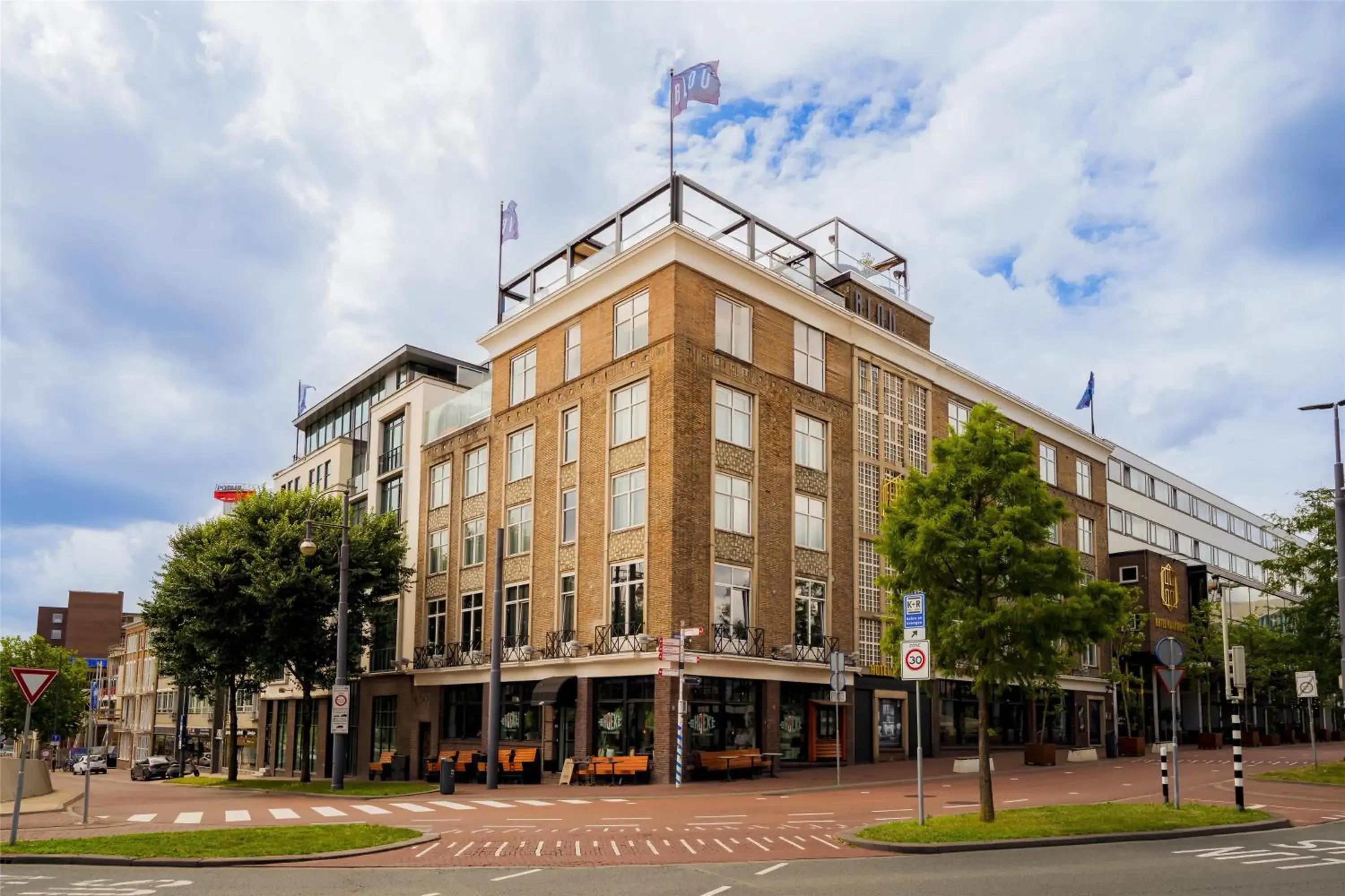 Property building in City Hotel Haarhuis, World Hotels Crafted Collection Property building in City Hotel Haarhuis, World Hotels Crafted Collection