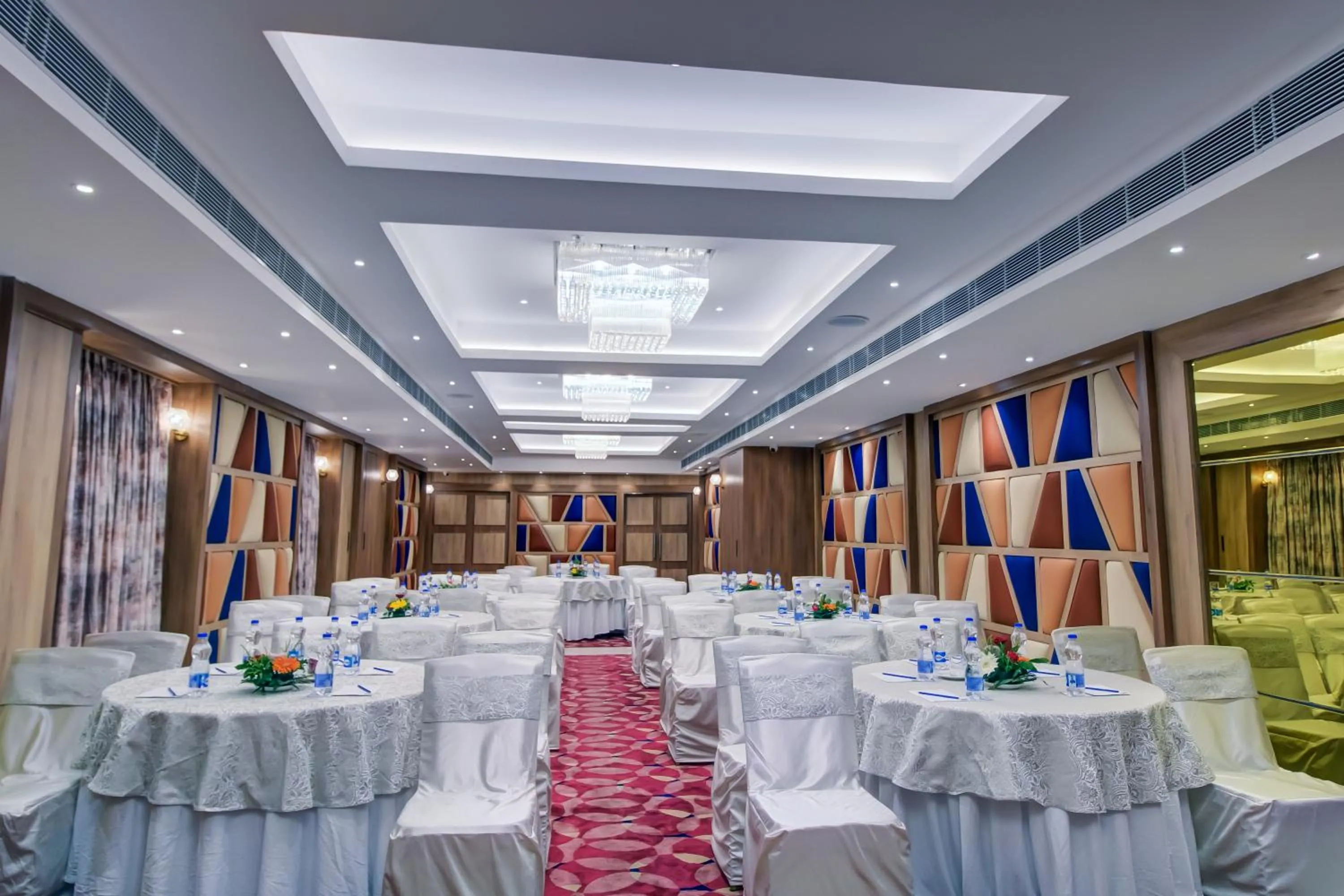 Cozzet Victoria Hotel