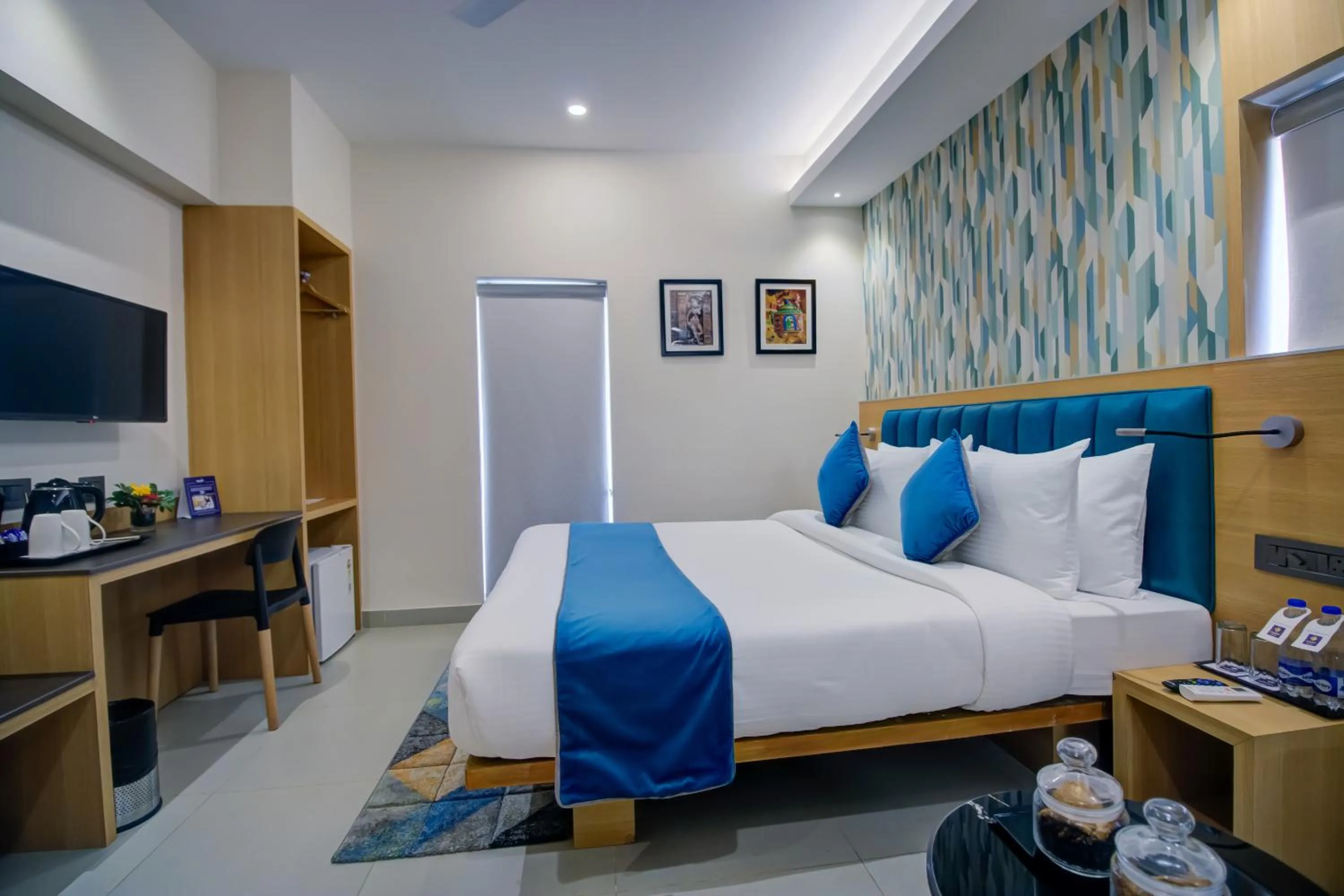 Bed in Cozzet Victoria Hotel