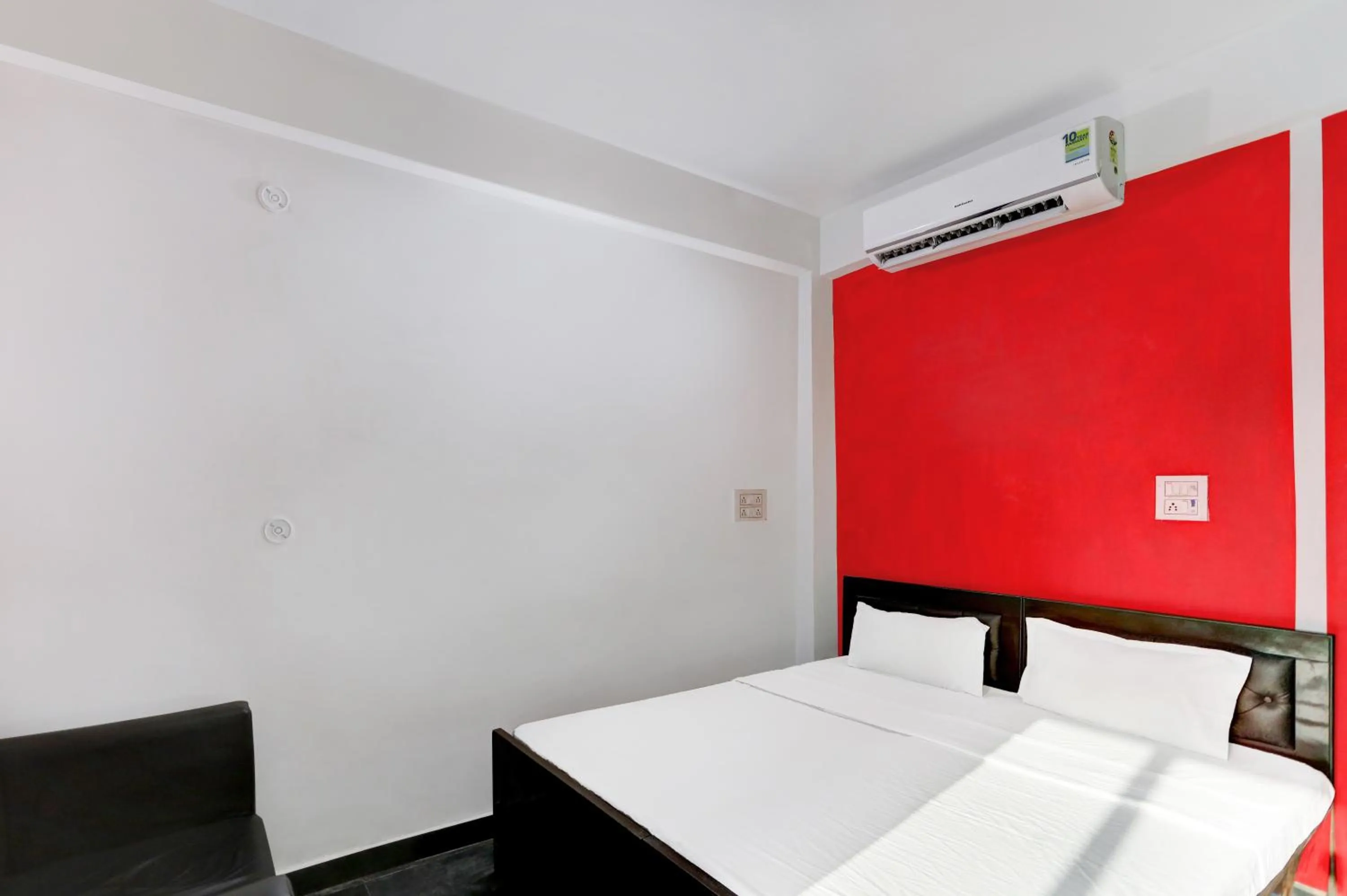 Bedroom, Bed in Hotel O BABA Hotel & Restaurant