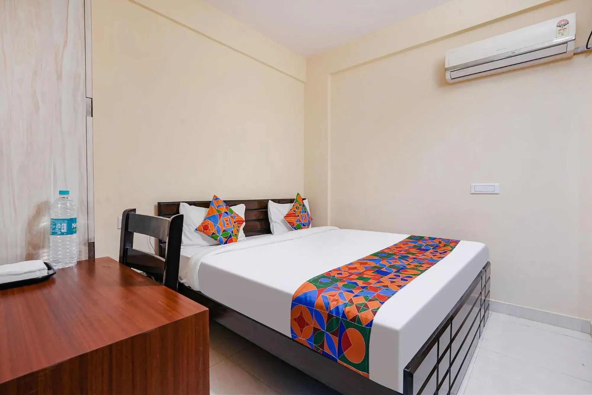 Bed in FabHotel Crystal Suites - Near Marathahalli Junction Bed in FabHotel Crystal Suites - Near Marathahalli Junction