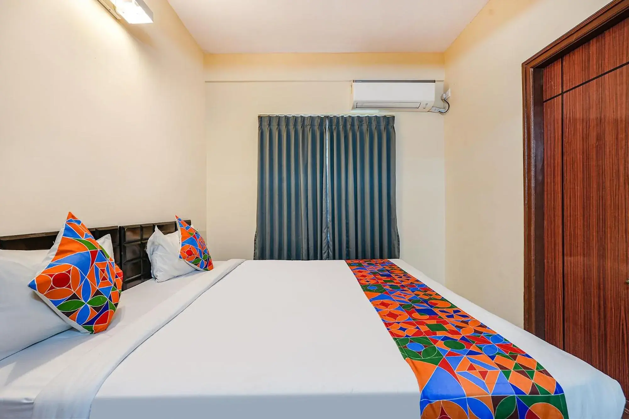 Bed in FabHotel Crystal Suites - Near Marathahalli Junction Bed in FabHotel Crystal Suites - Near Marathahalli Junction