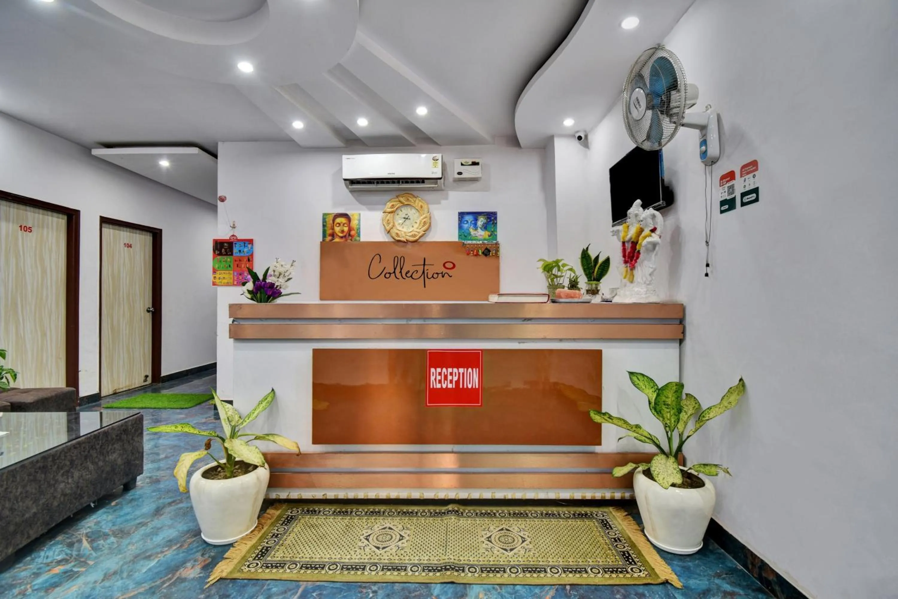 Lobby or reception in Hotel O by OYO Royal Paradise