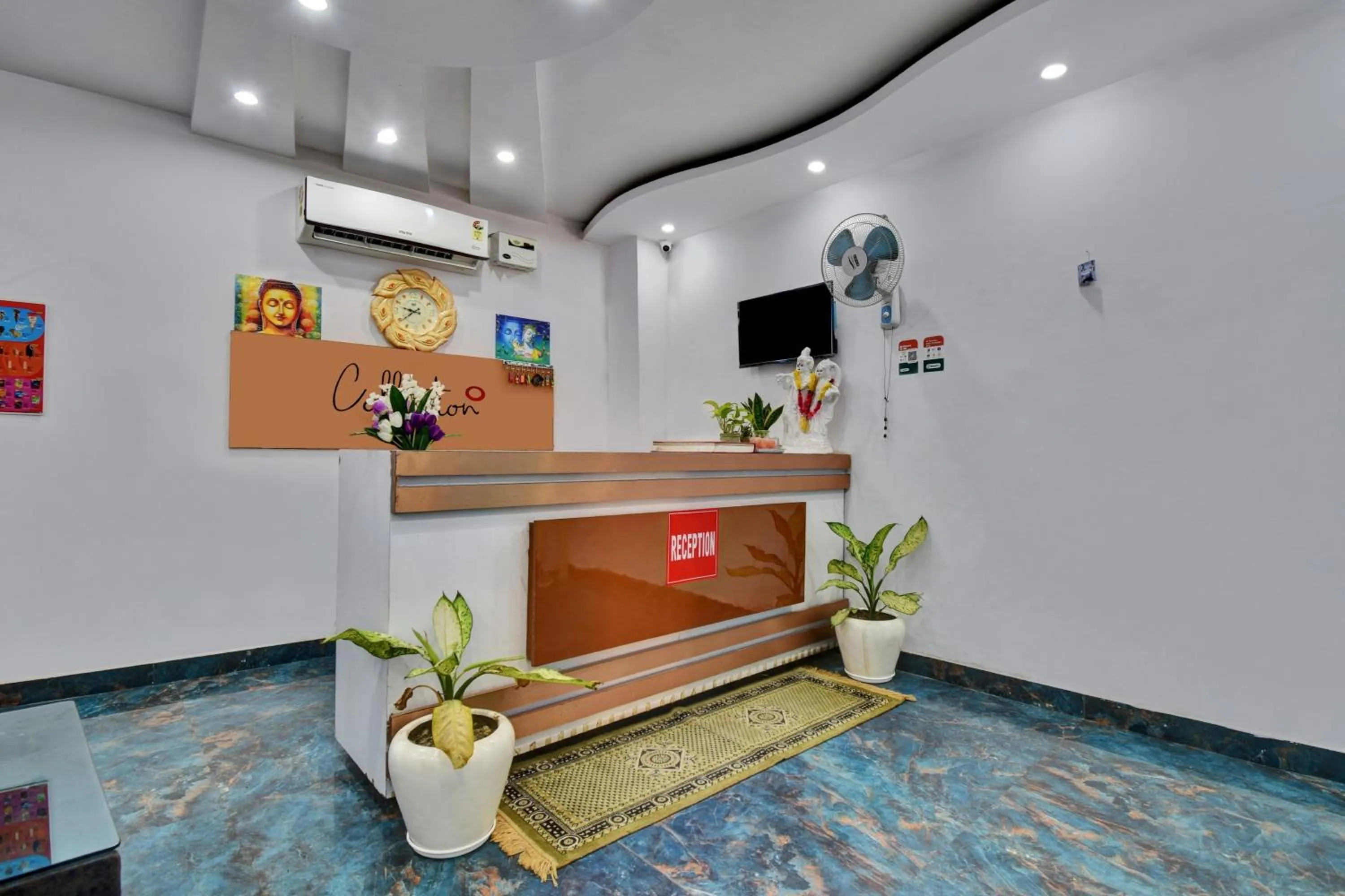 Hotel O Royal Paradise