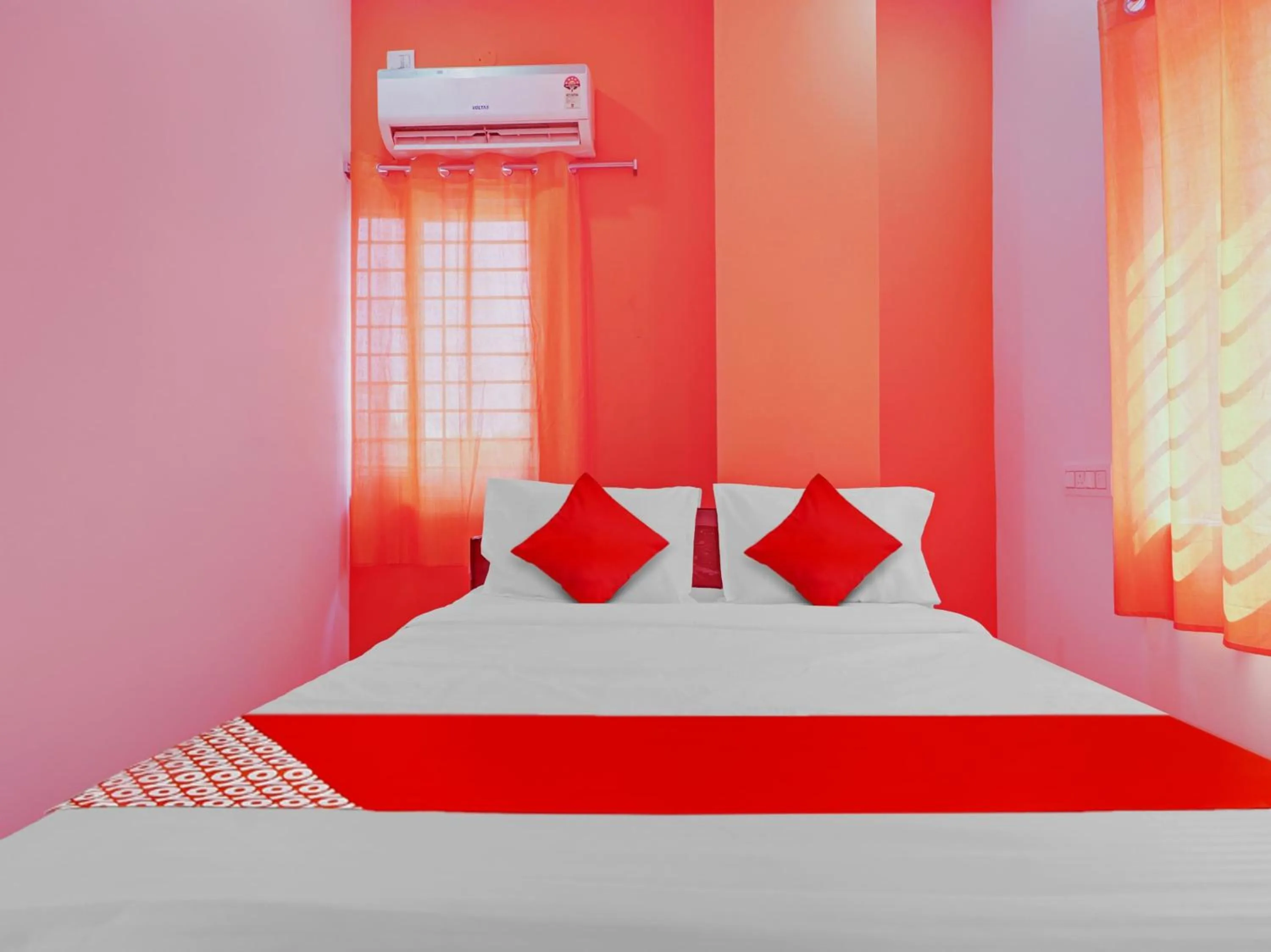 Bedroom in Hotel O NEW PLATINUM