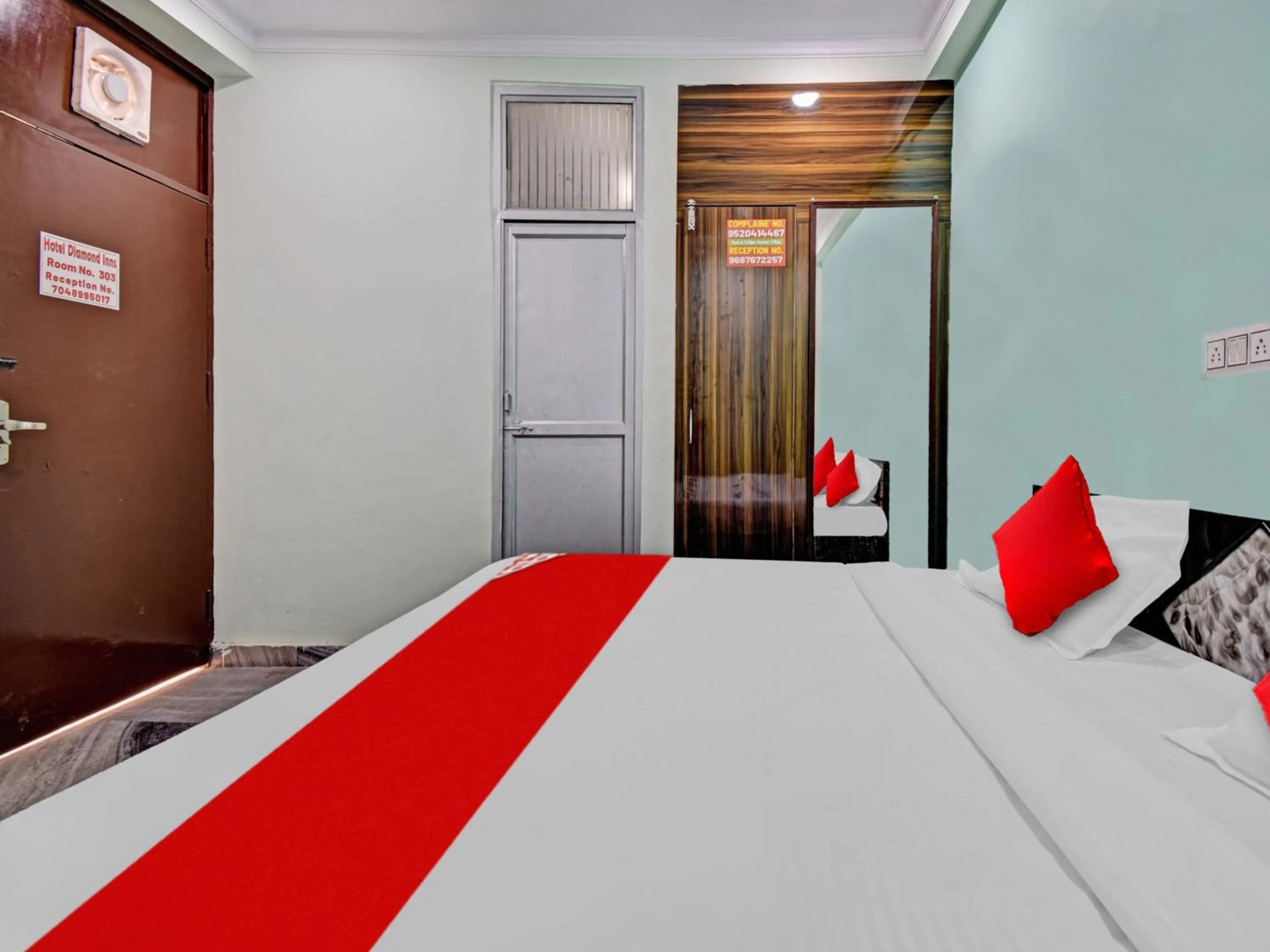 Bedroom, Bed in Hotel O Diamond Inns