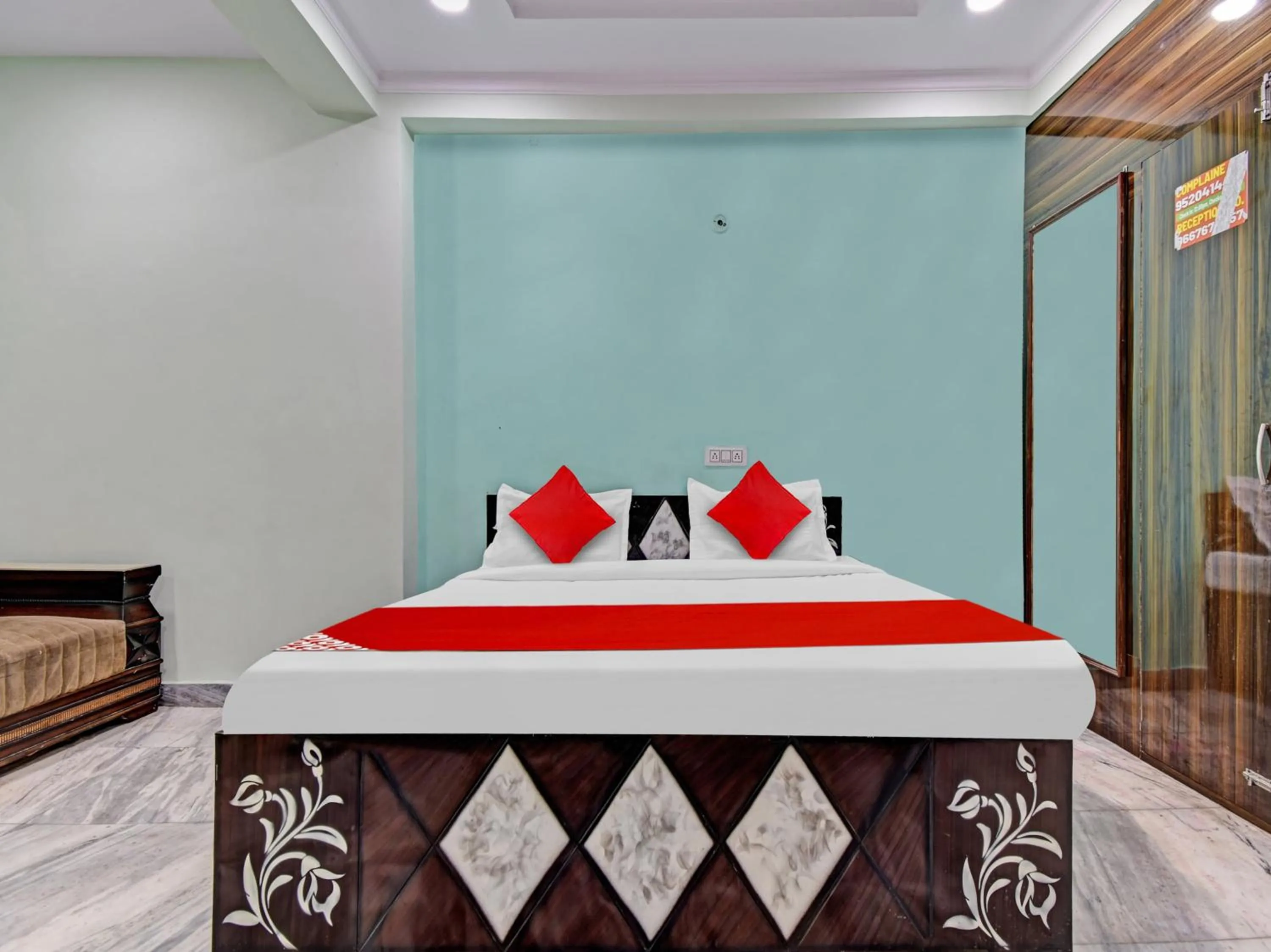 Bedroom, Bed in Hotel O Diamond Inns