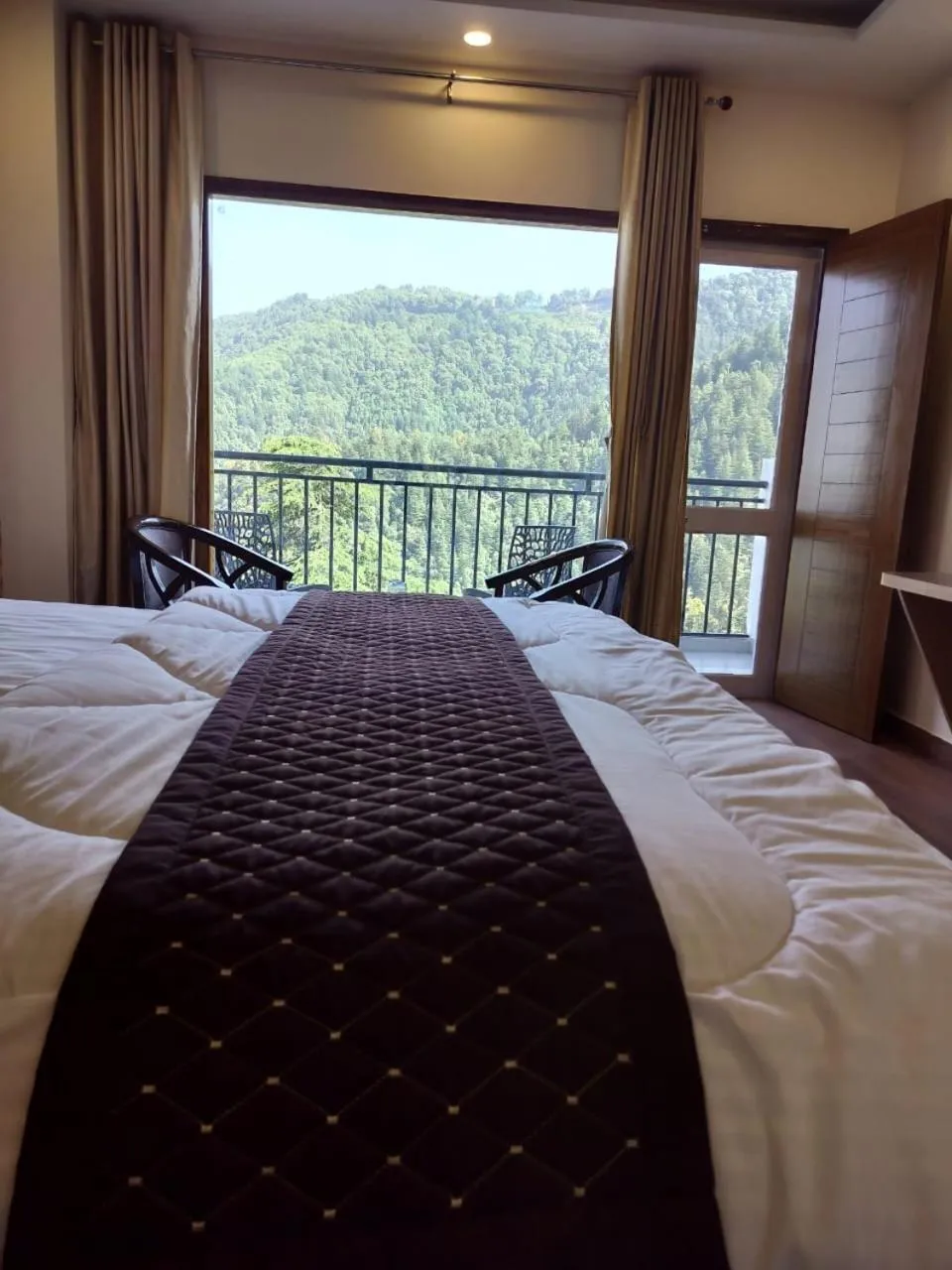Bed in Summer Hill Resort