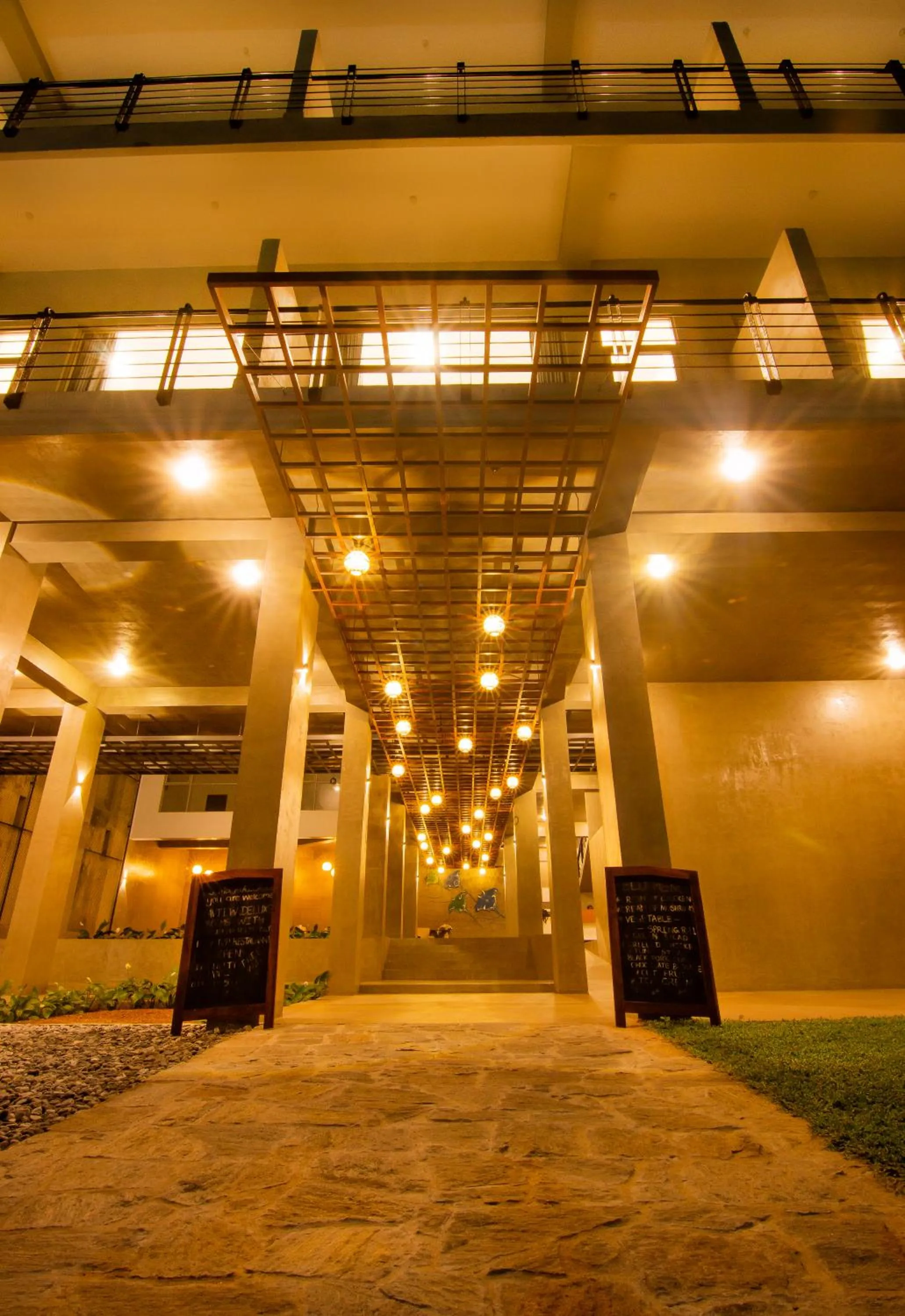 Property building in Somerset Mirissa Blue