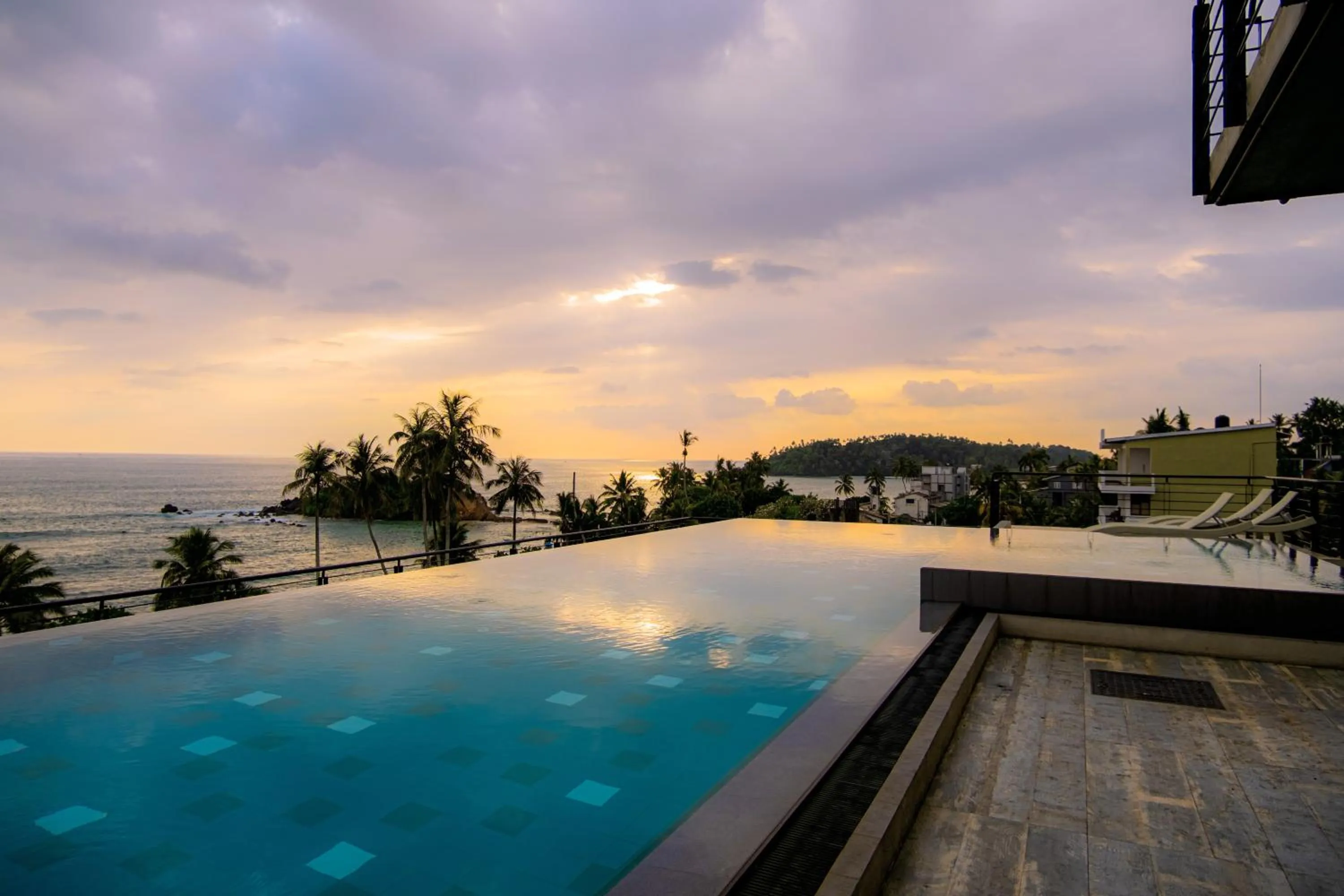 Day in Somerset Mirissa Blue