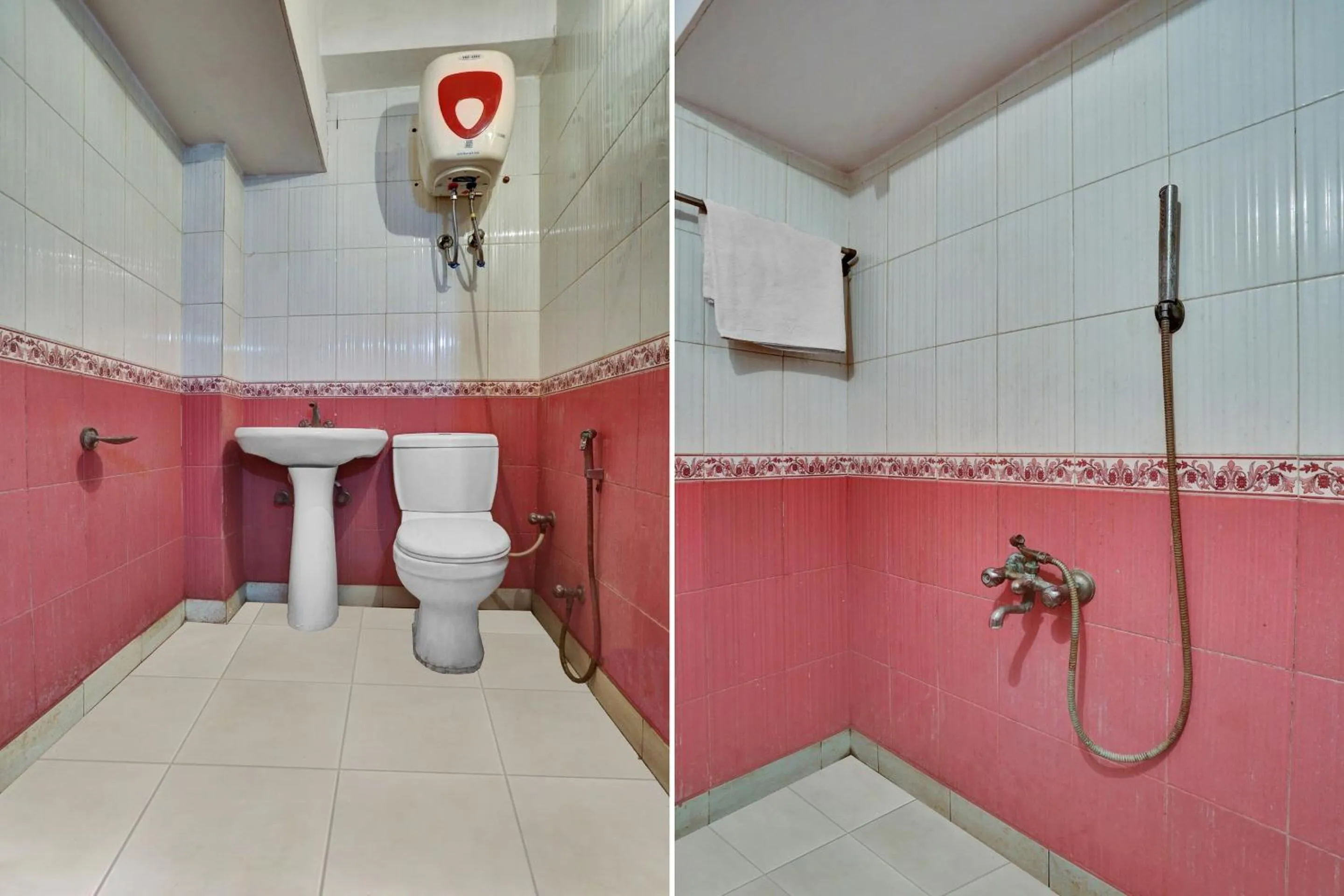 Facade/entrance in OYO 81306 Abhishek Residency