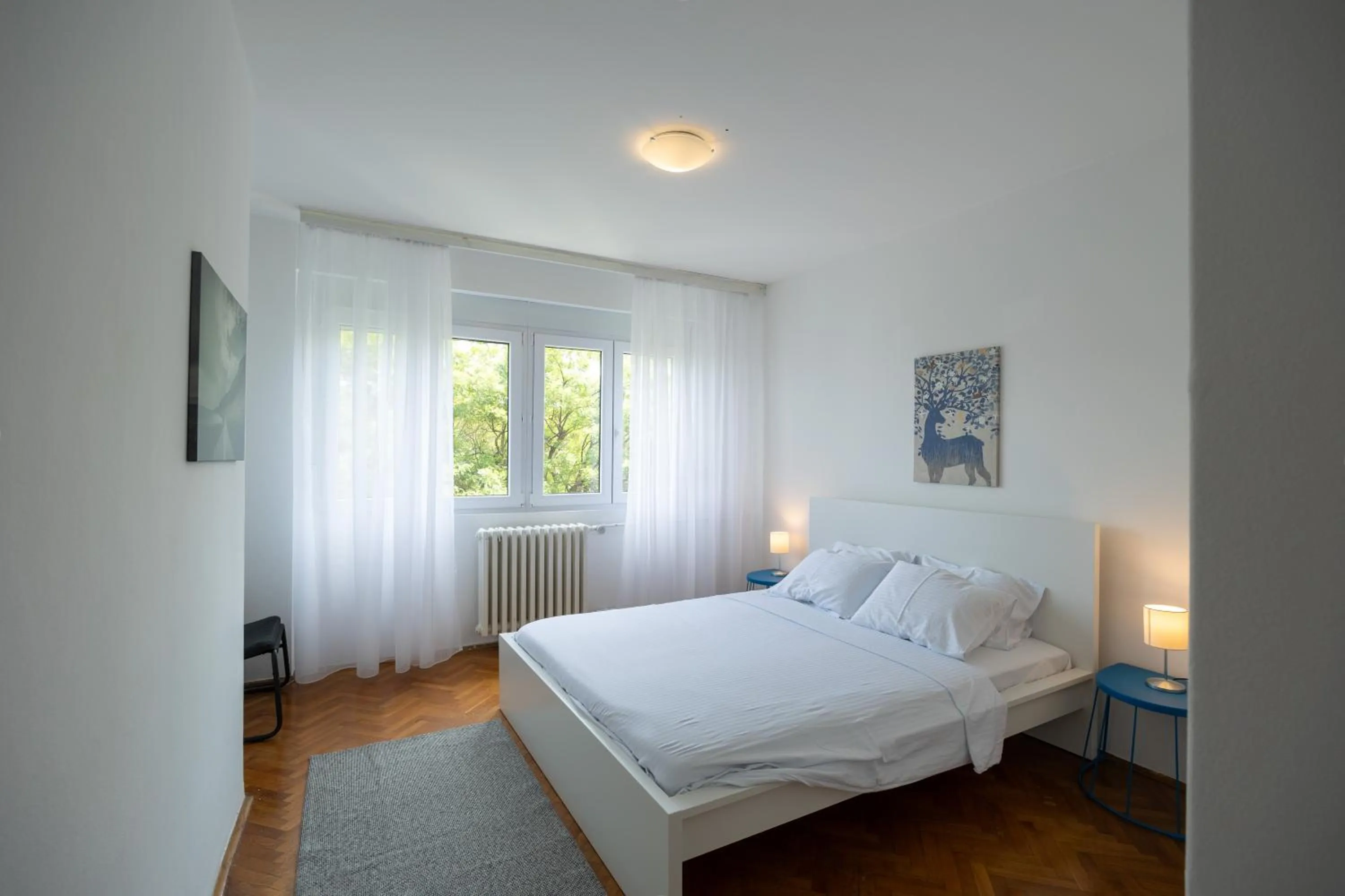 Bed in Belgrade Center Apartment III