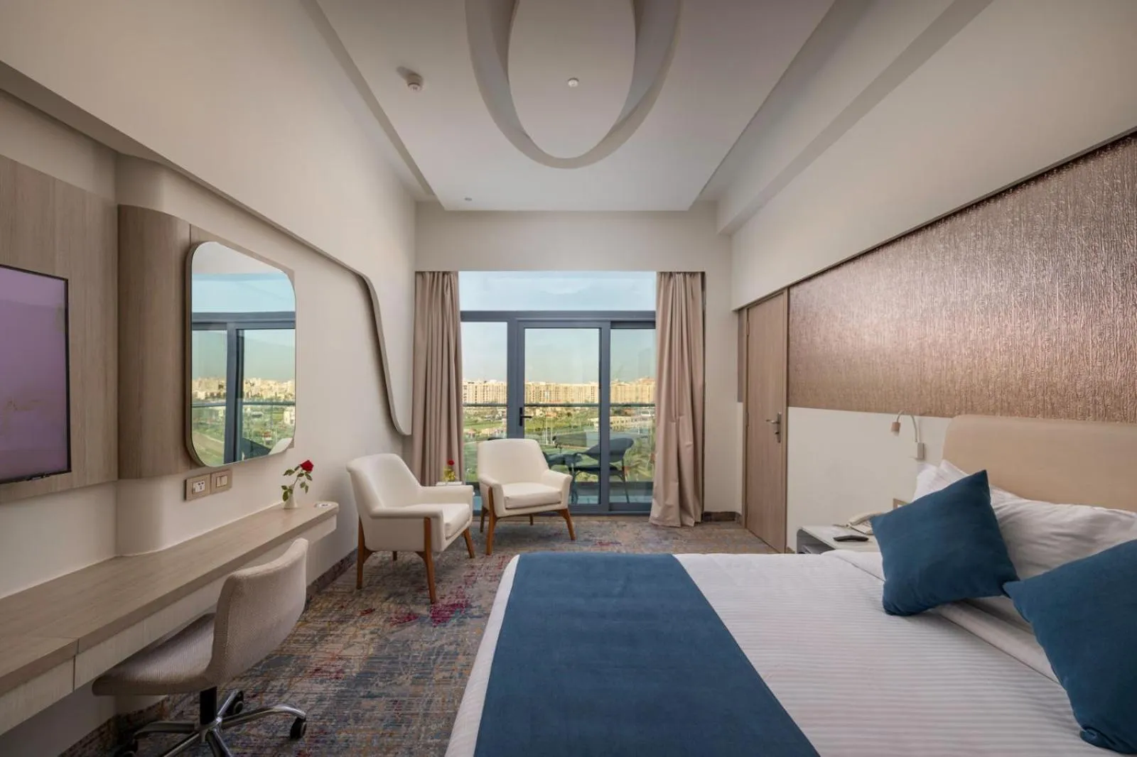 Bedroom, Bed in Crowne Plaza Alexandria Mirage by IHG