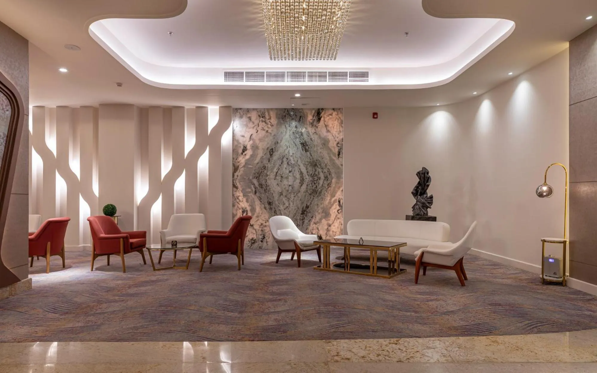 Seating area in Crowne Plaza Alexandria Mirage by IHG