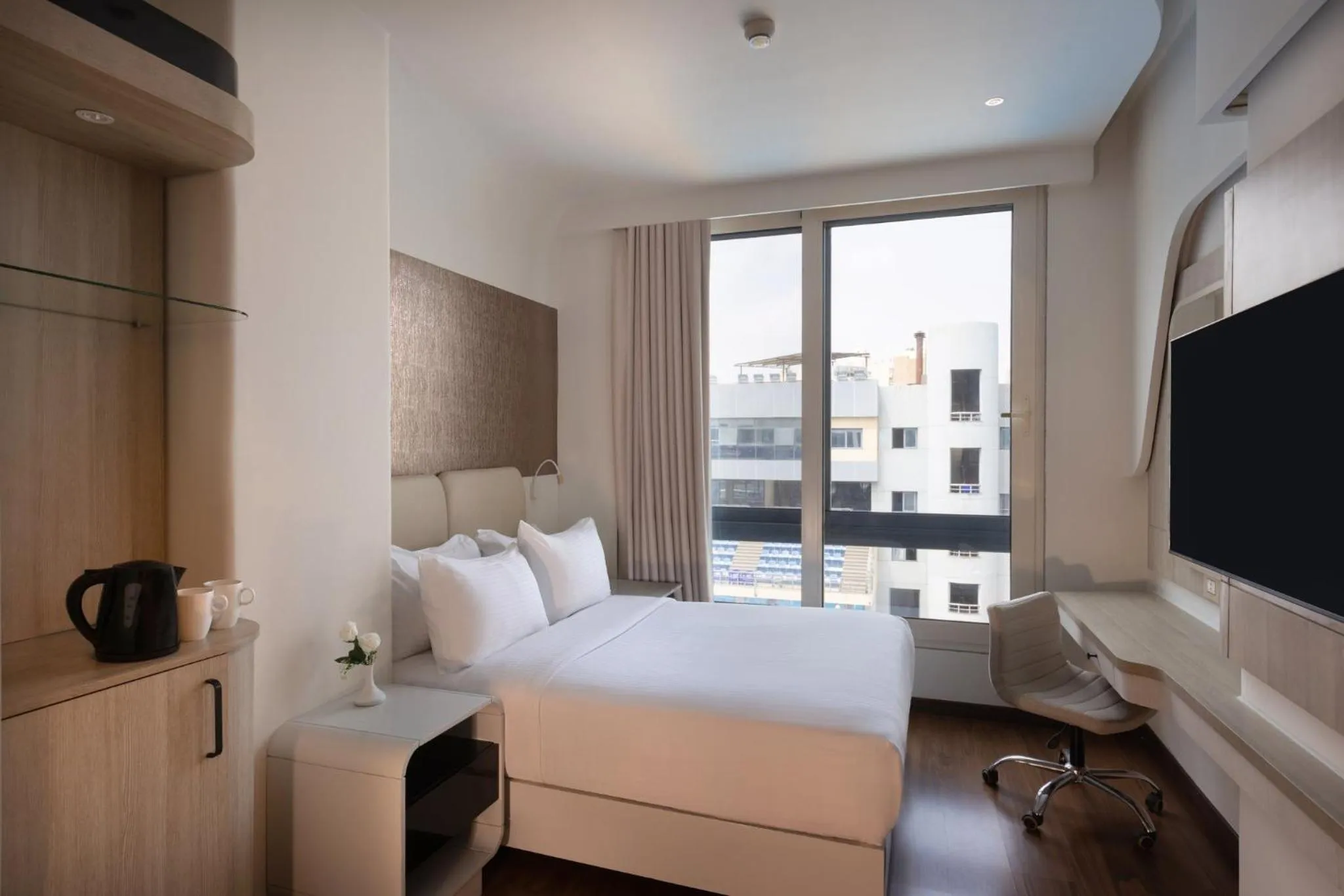 Photo of the whole room, Bed in Crowne Plaza Alexandria Mirage by IHG