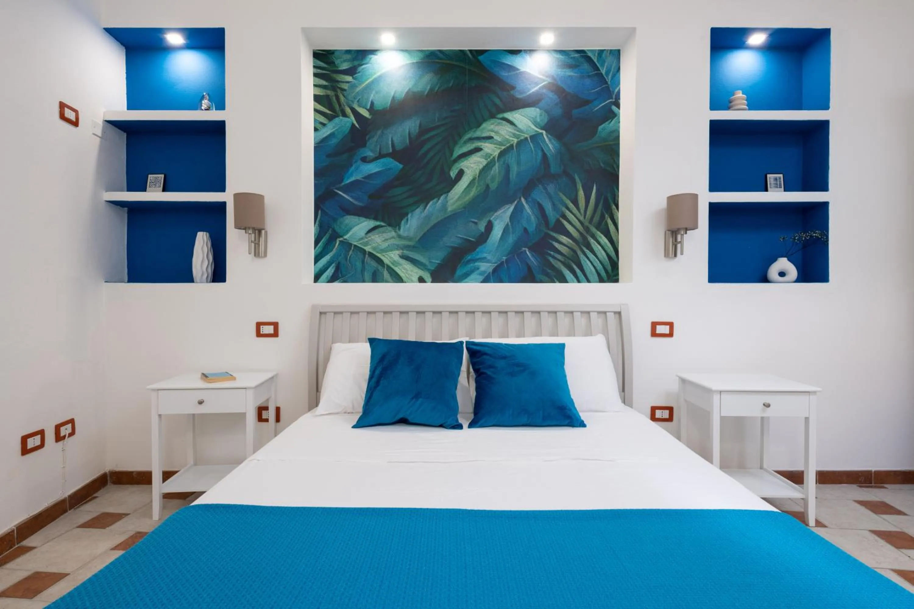 Decorative detail, Bed in Don Pedro 53