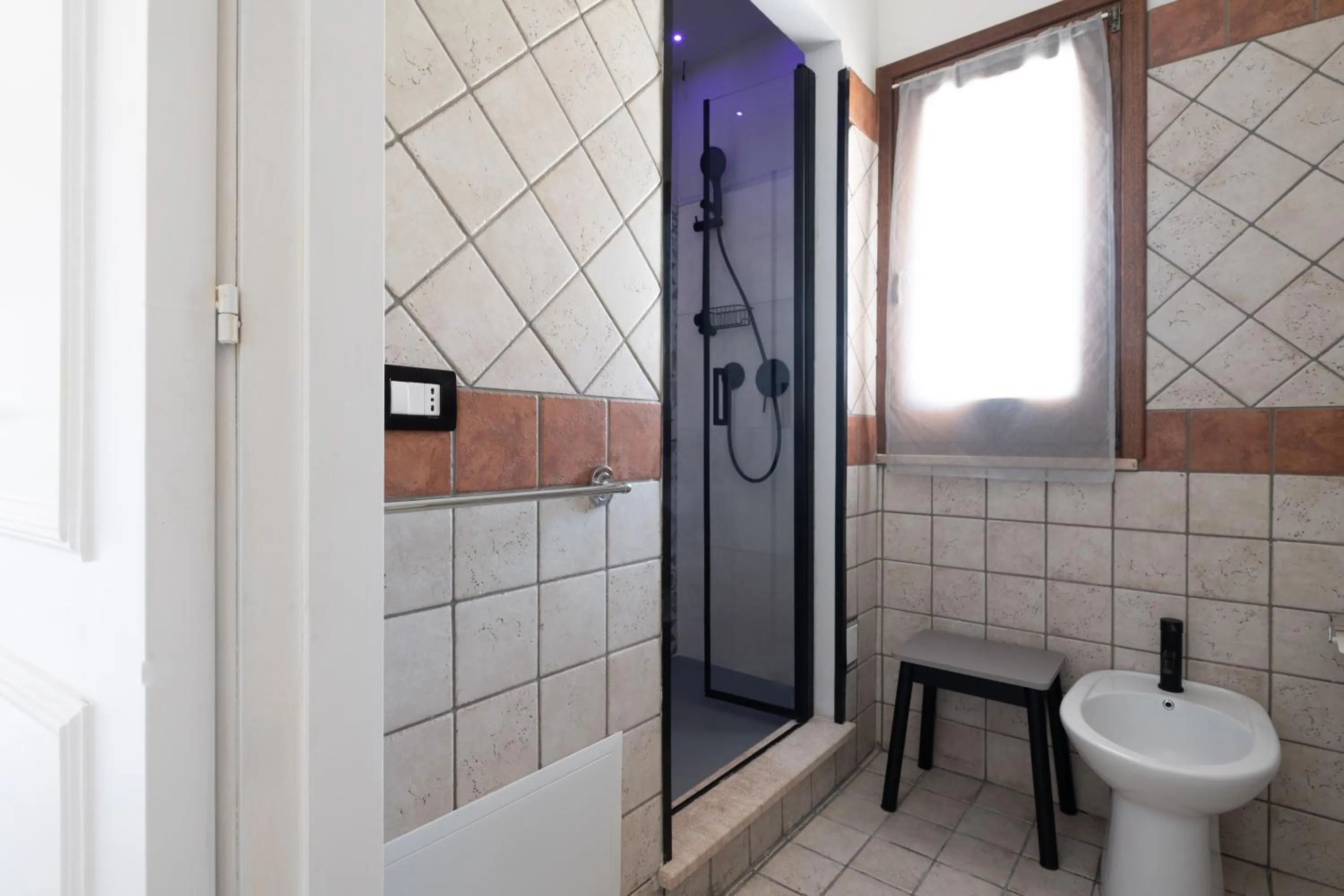 Shower in Don Pedro 53