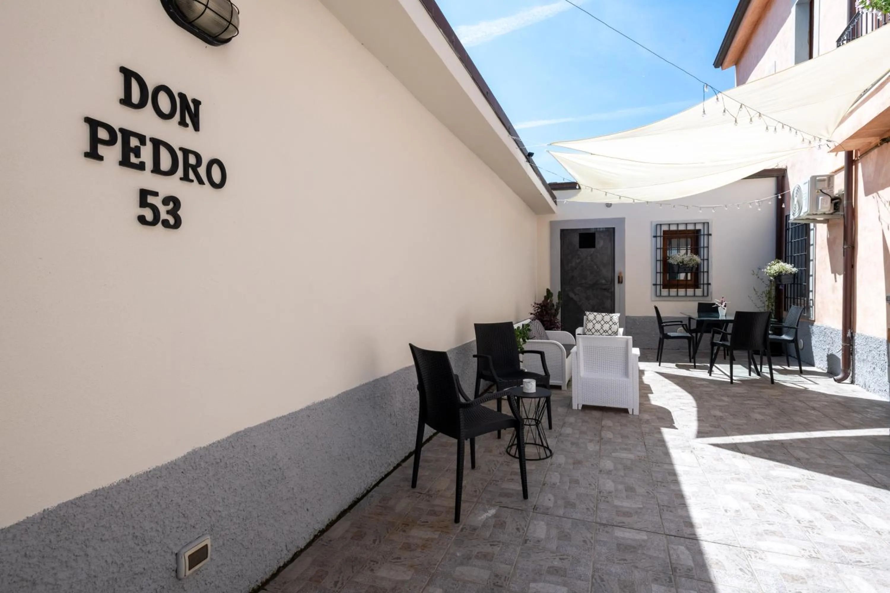 Property building in Don Pedro 53