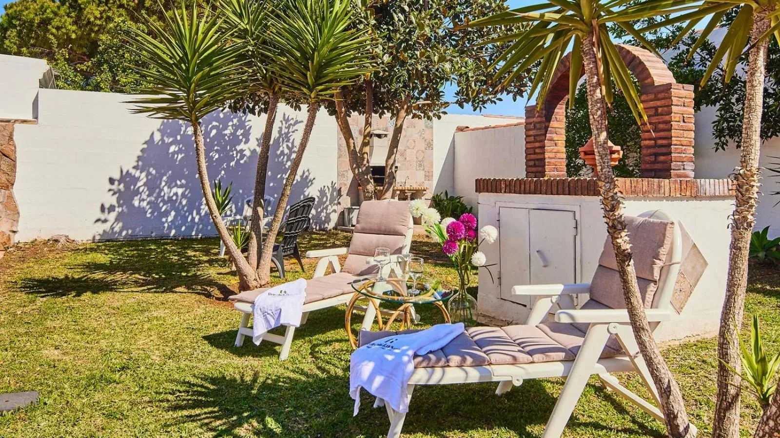 Swimming pool in Villa Lola 14 Chiclana de la Frontera by Ruralidays
