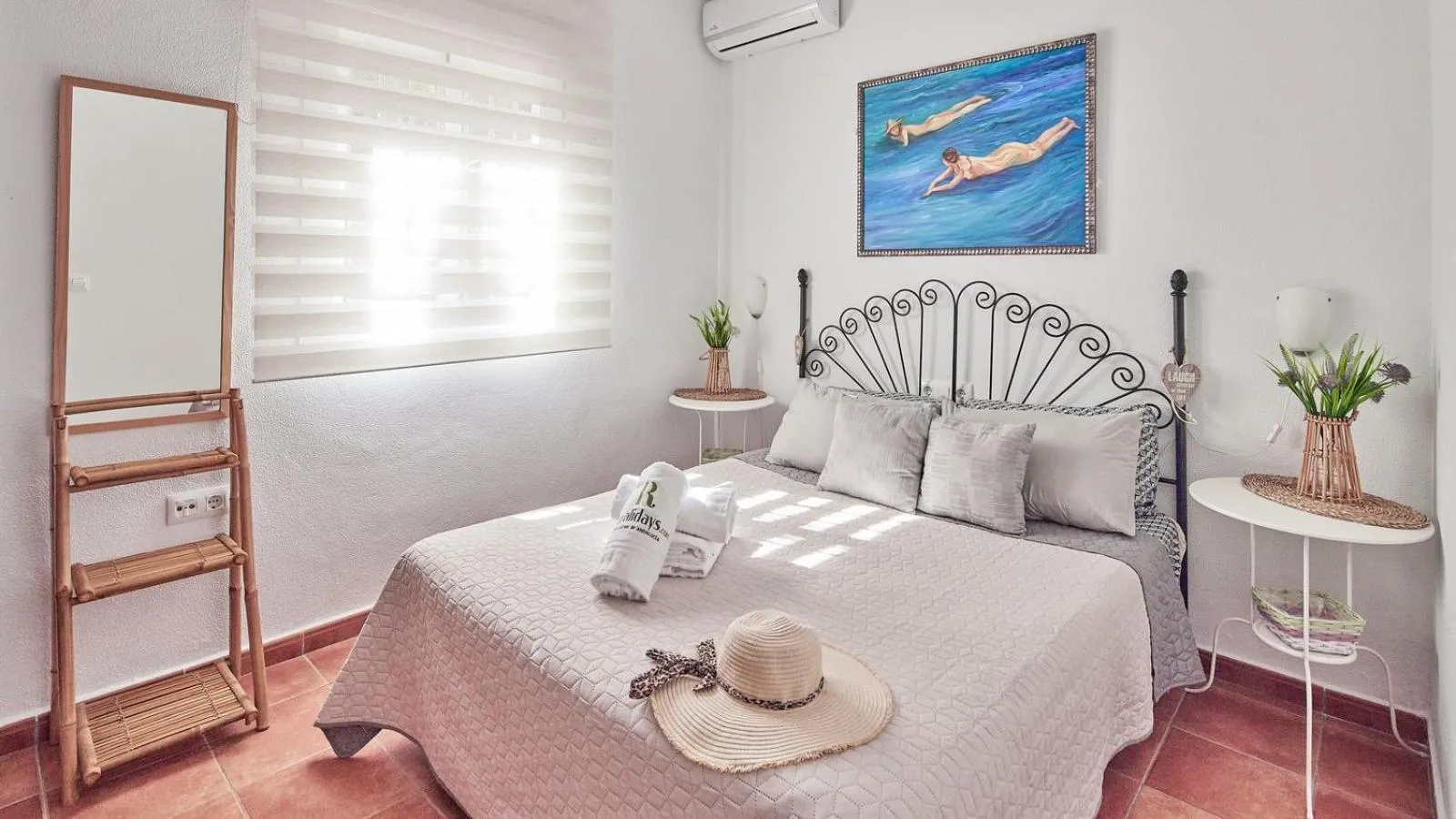 Bedroom, Bed in Villa Lola 14 Chiclana de la Frontera by Ruralidays