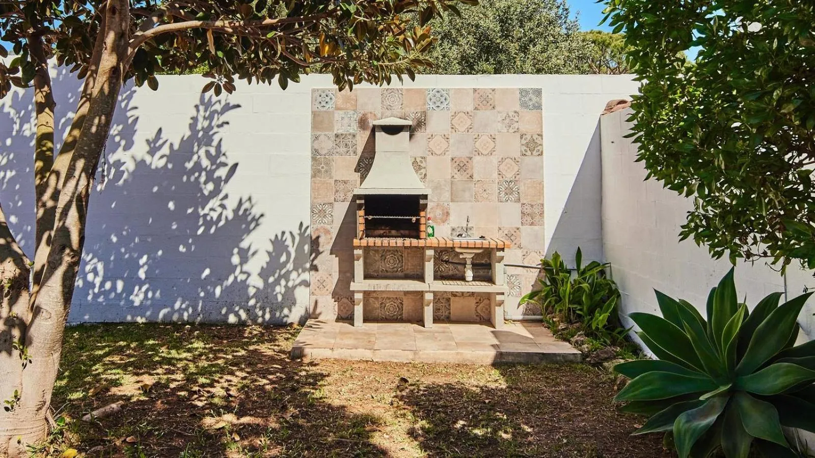 BBQ facilities in Villa Lola 14 Chiclana de la Frontera by Ruralidays