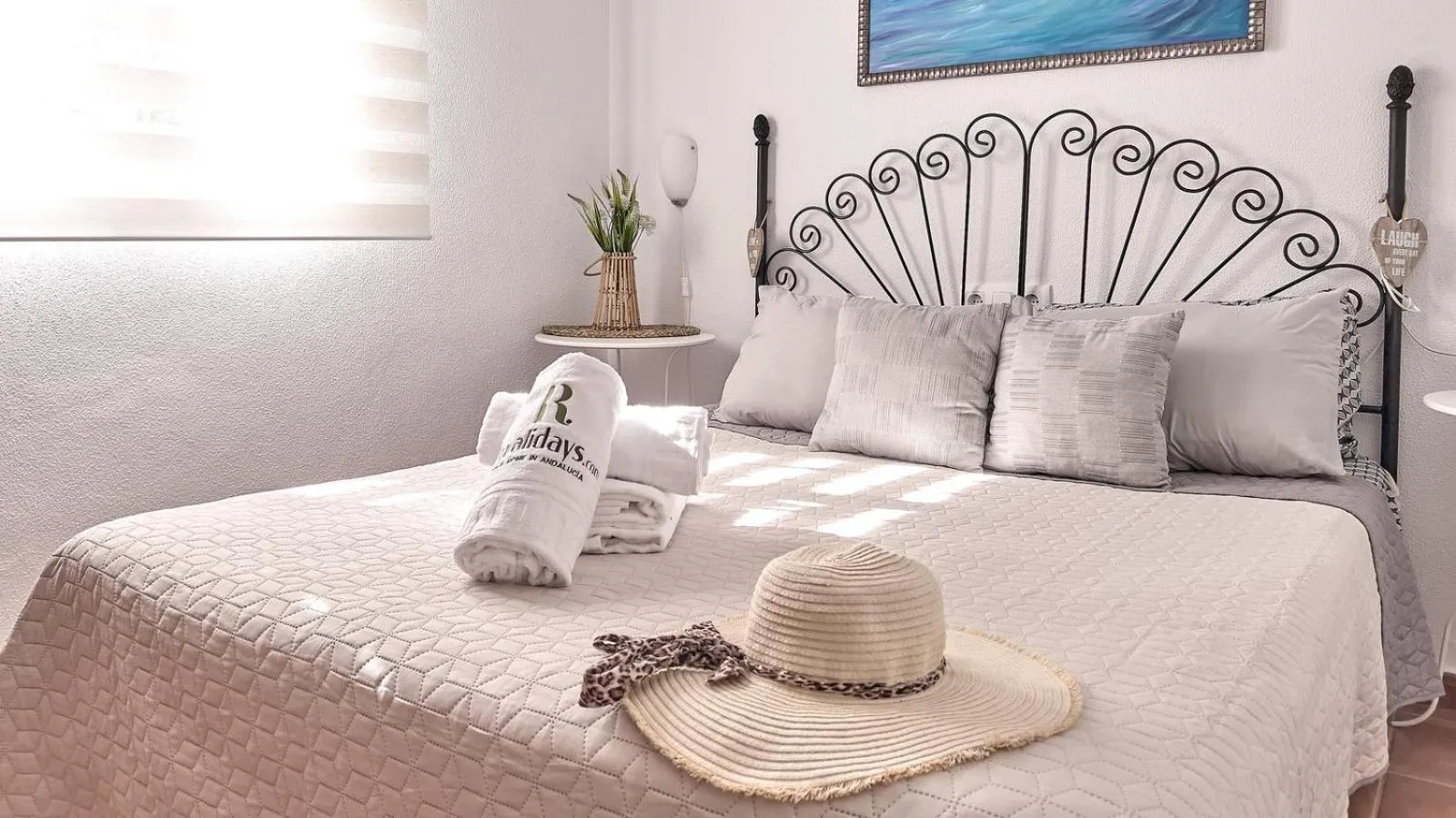 Bedroom, Bed in Villa Lola 14 Chiclana de la Frontera by Ruralidays