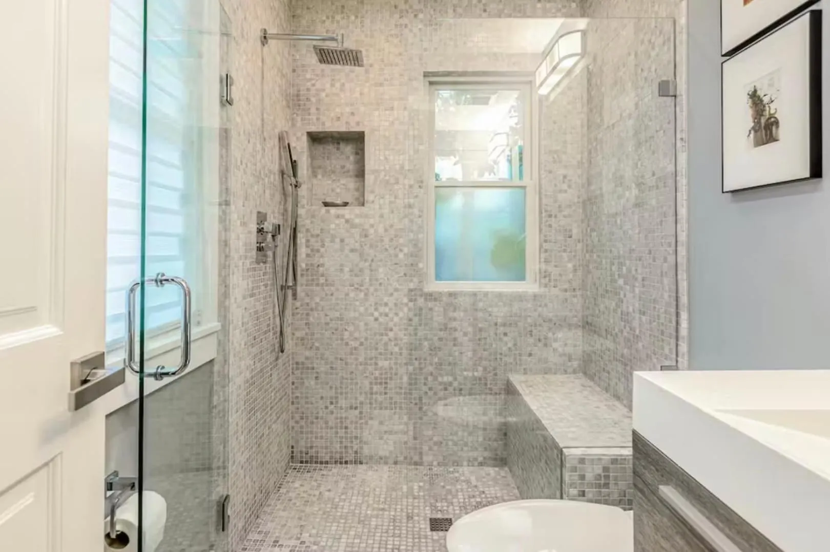 Casa Azul-Open Concept Home With Pool