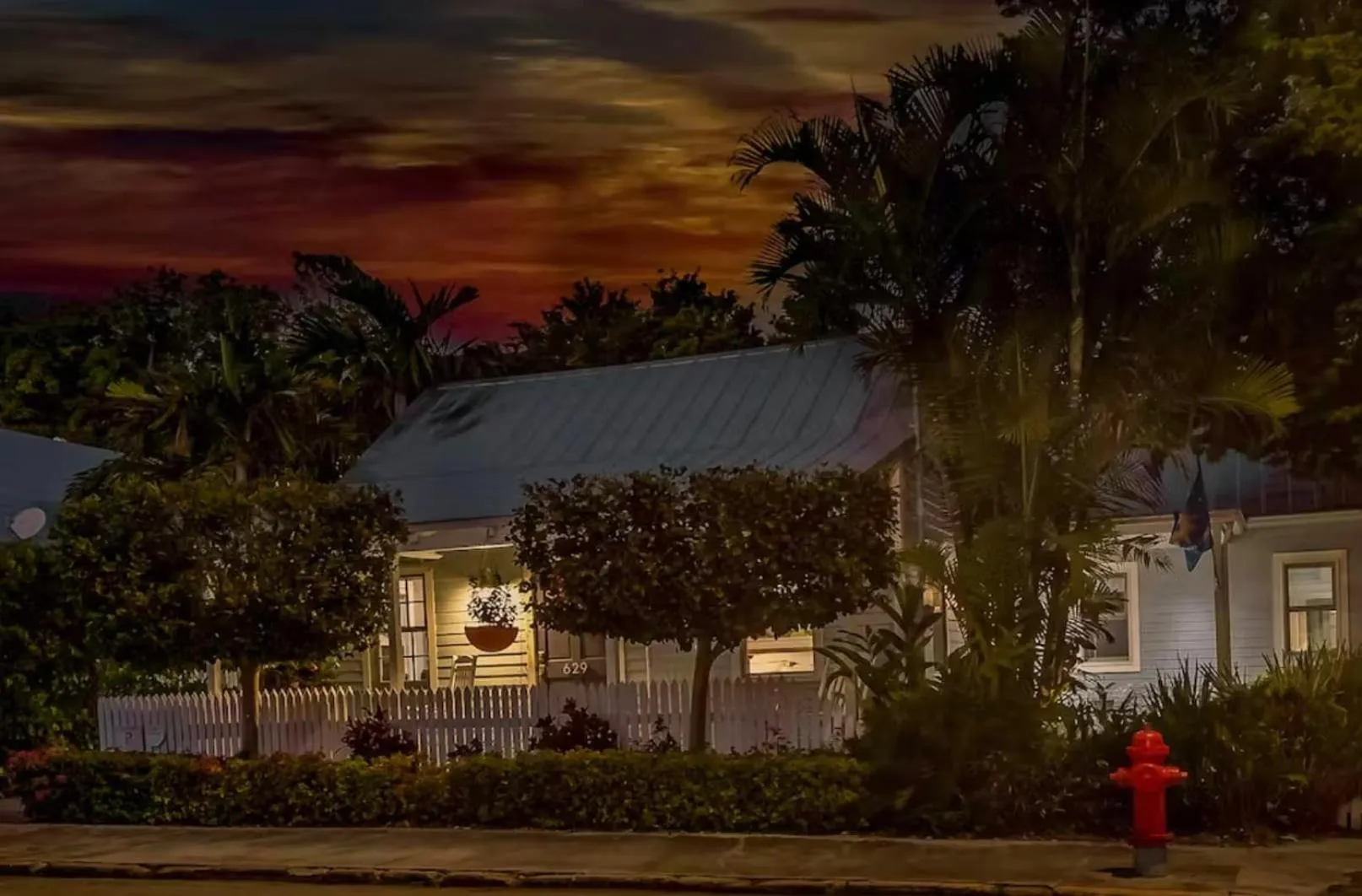 Casa Azul-Open Concept Home With Pool