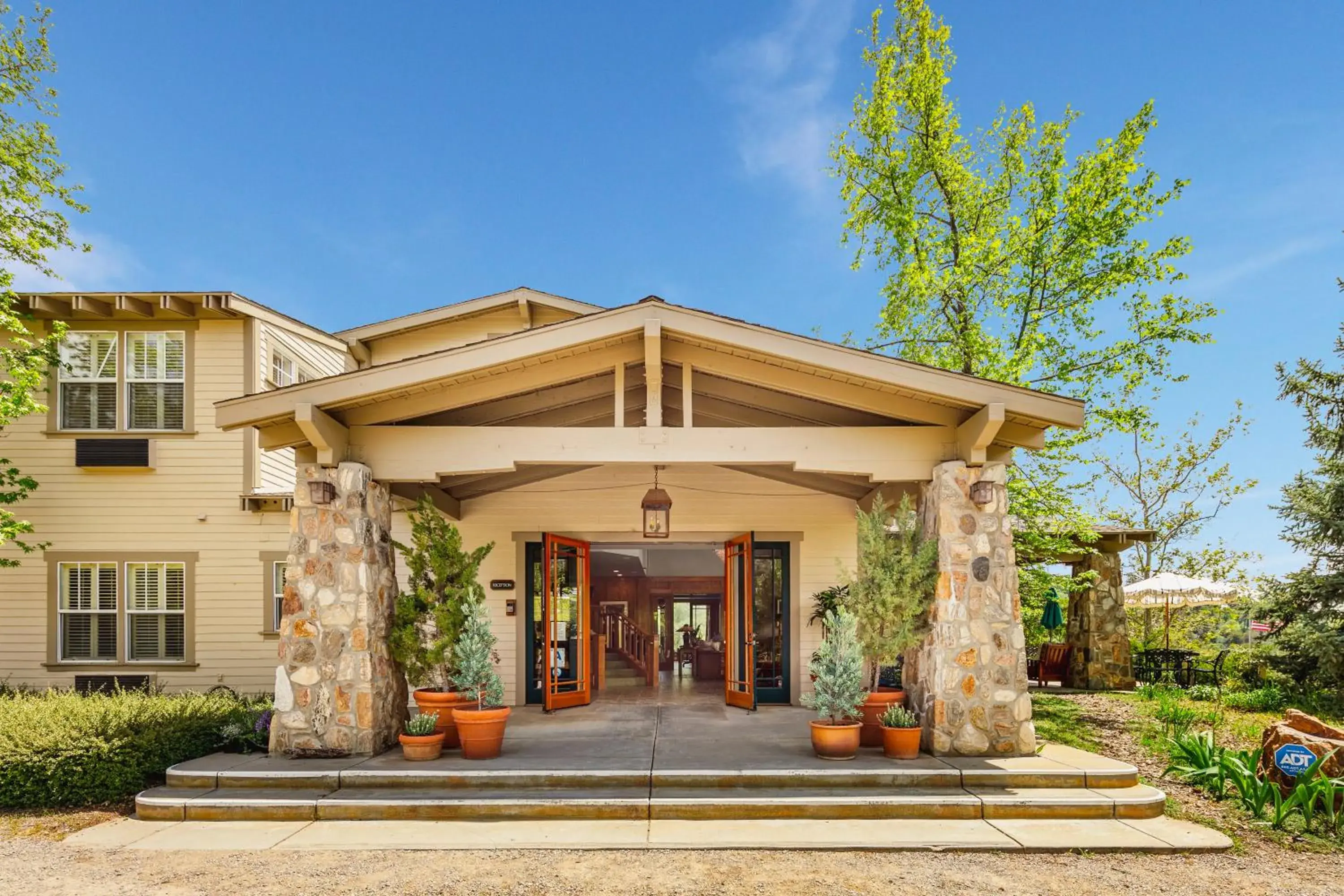 Property building in Orchard Hill Property building in Orchard Hill